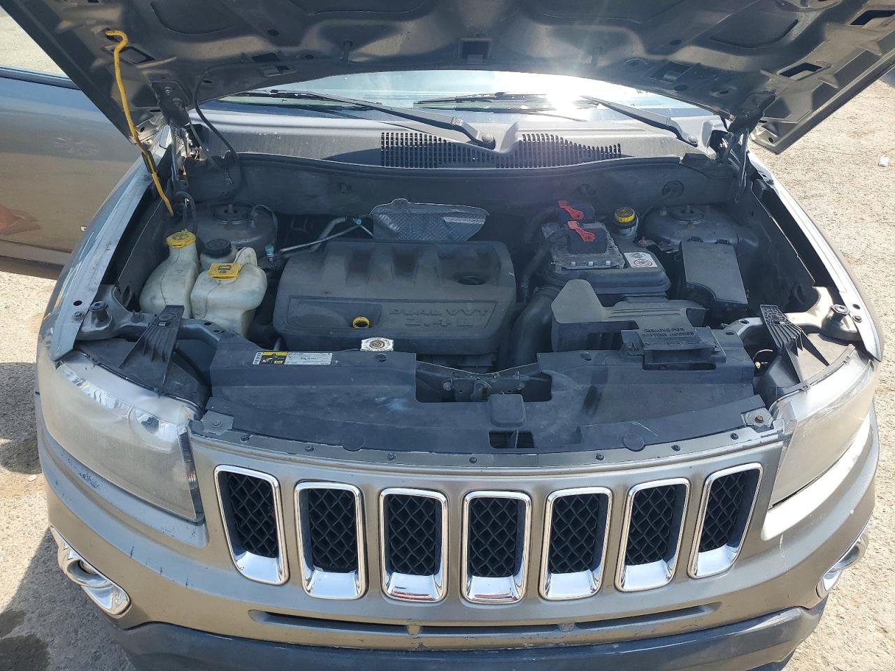2014 Jeep Compass Sport Серый vin: 1C4NJDBBXED567664