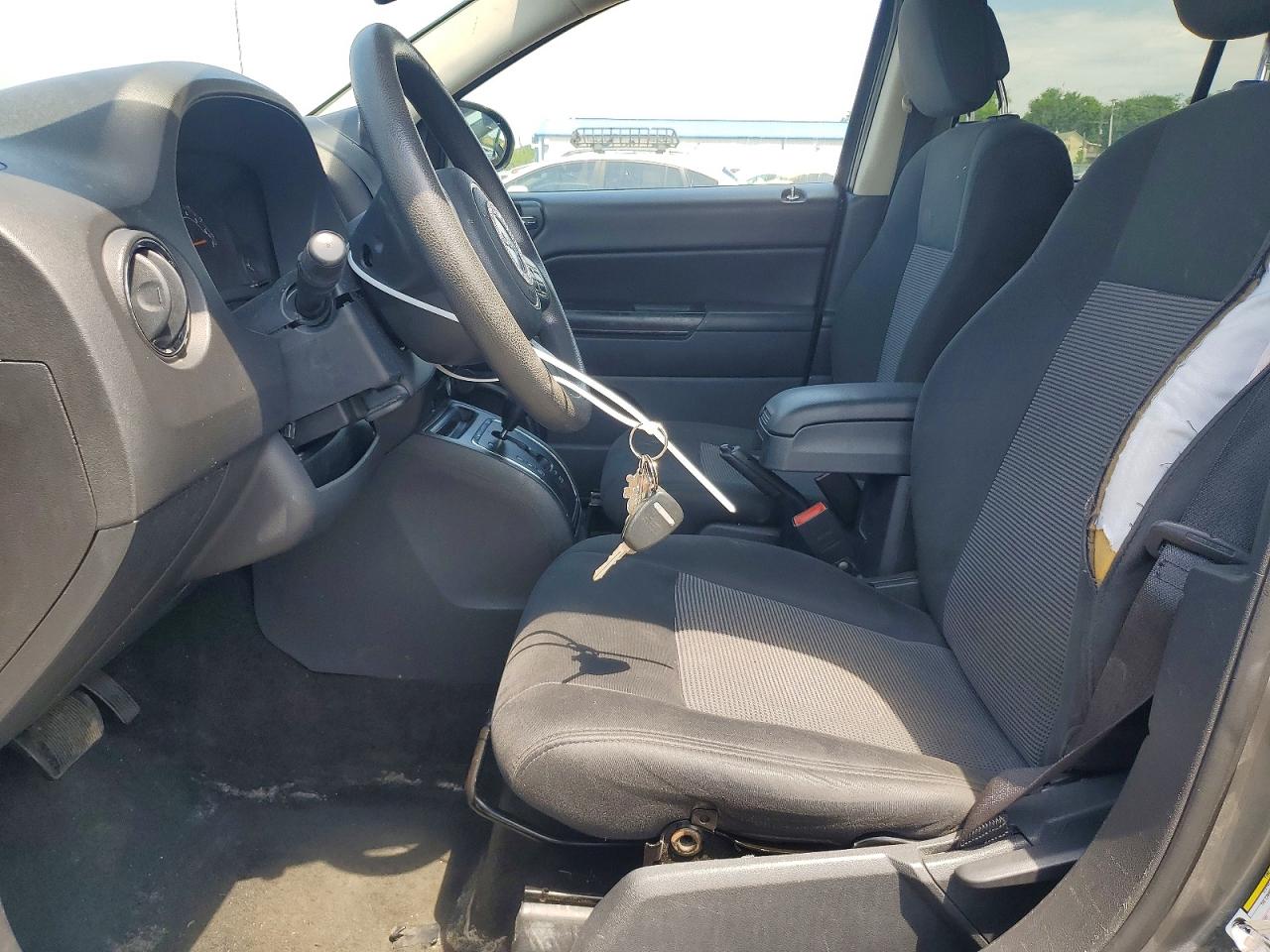 2014 Jeep Compass Sport Серый vin: 1C4NJDBBXED567664
