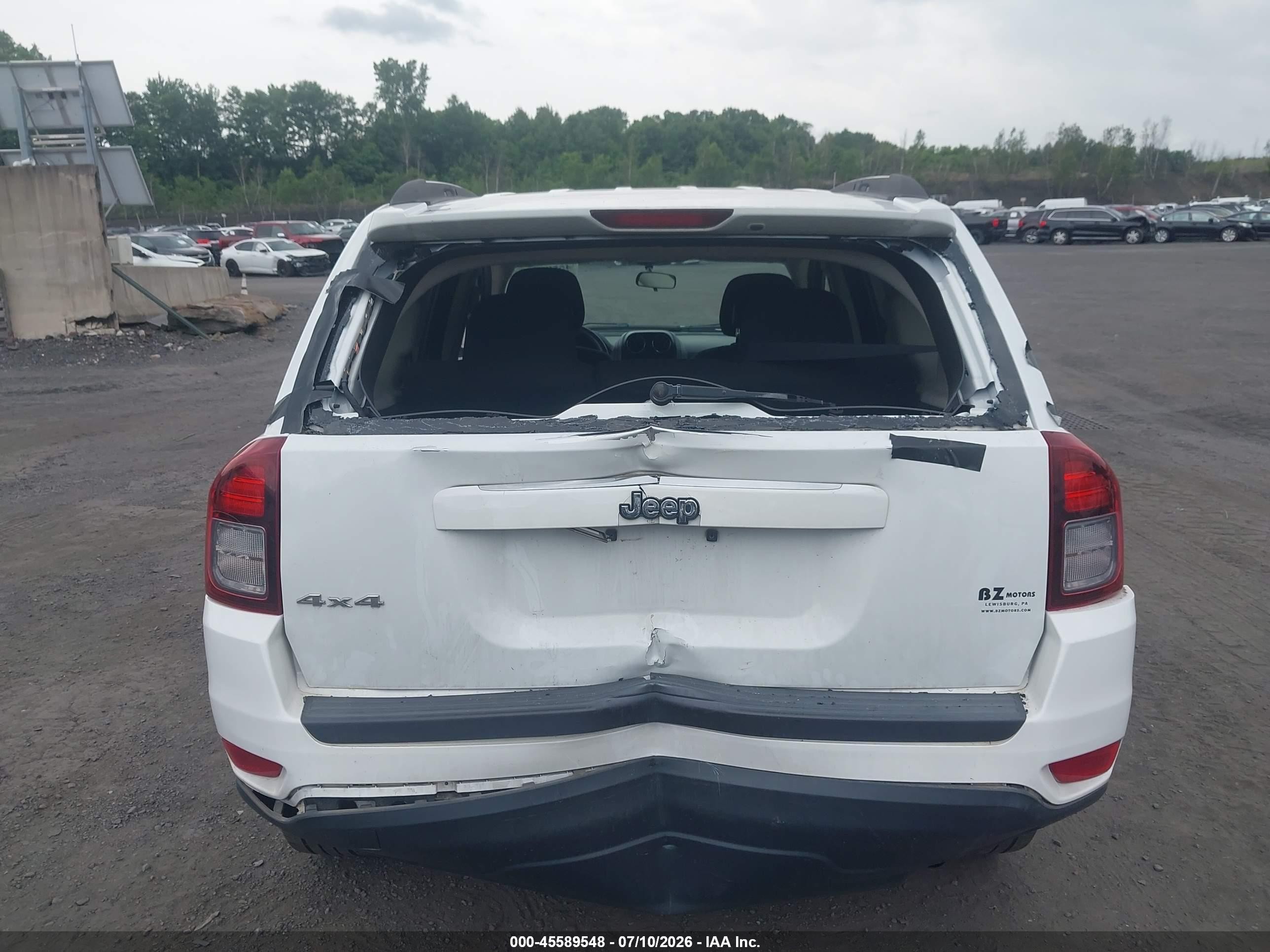 2014 Jeep Compass Sport White vin: 1C4NJDBBXED749123
