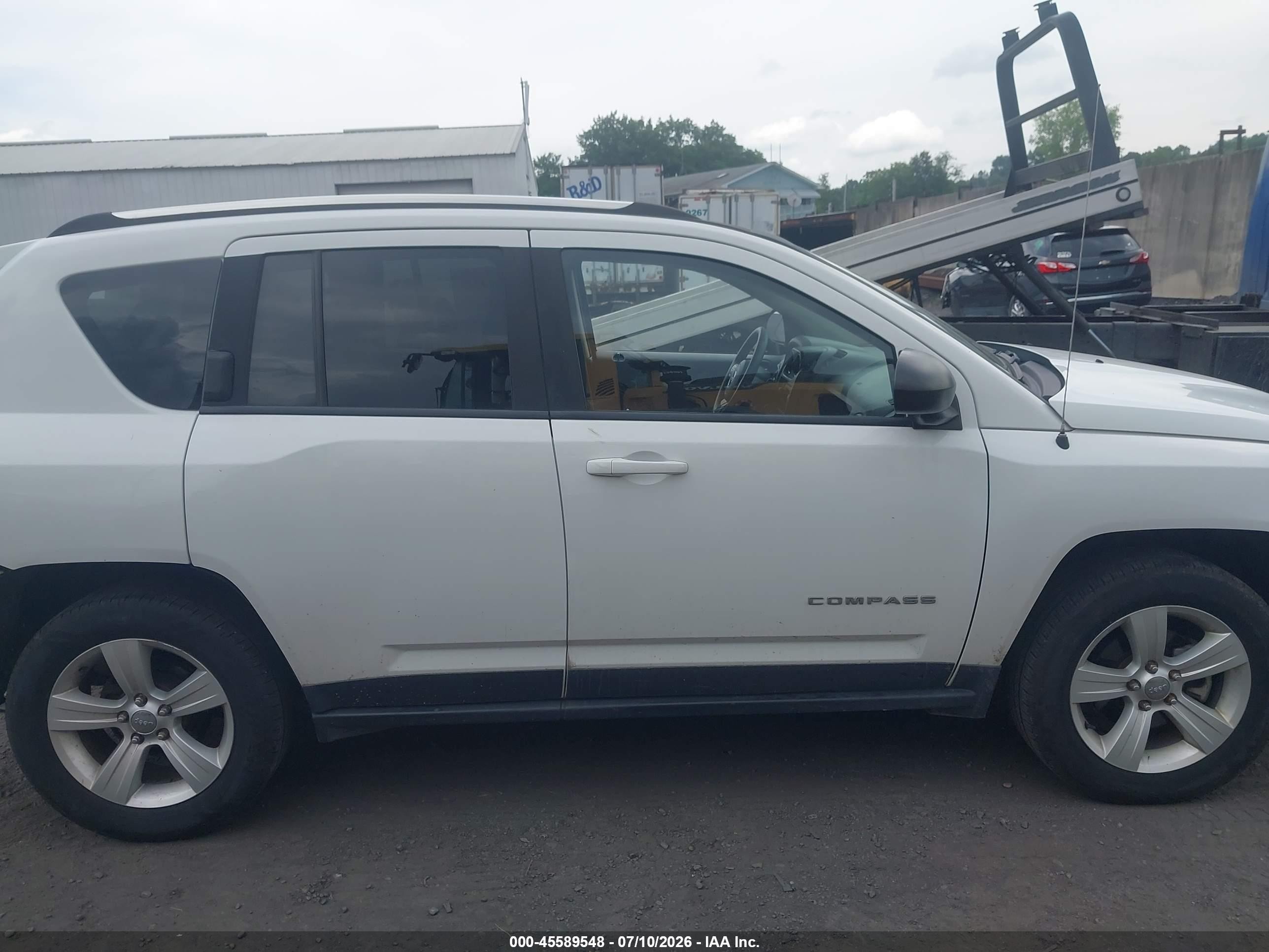 2014 Jeep Compass Sport White vin: 1C4NJDBBXED749123