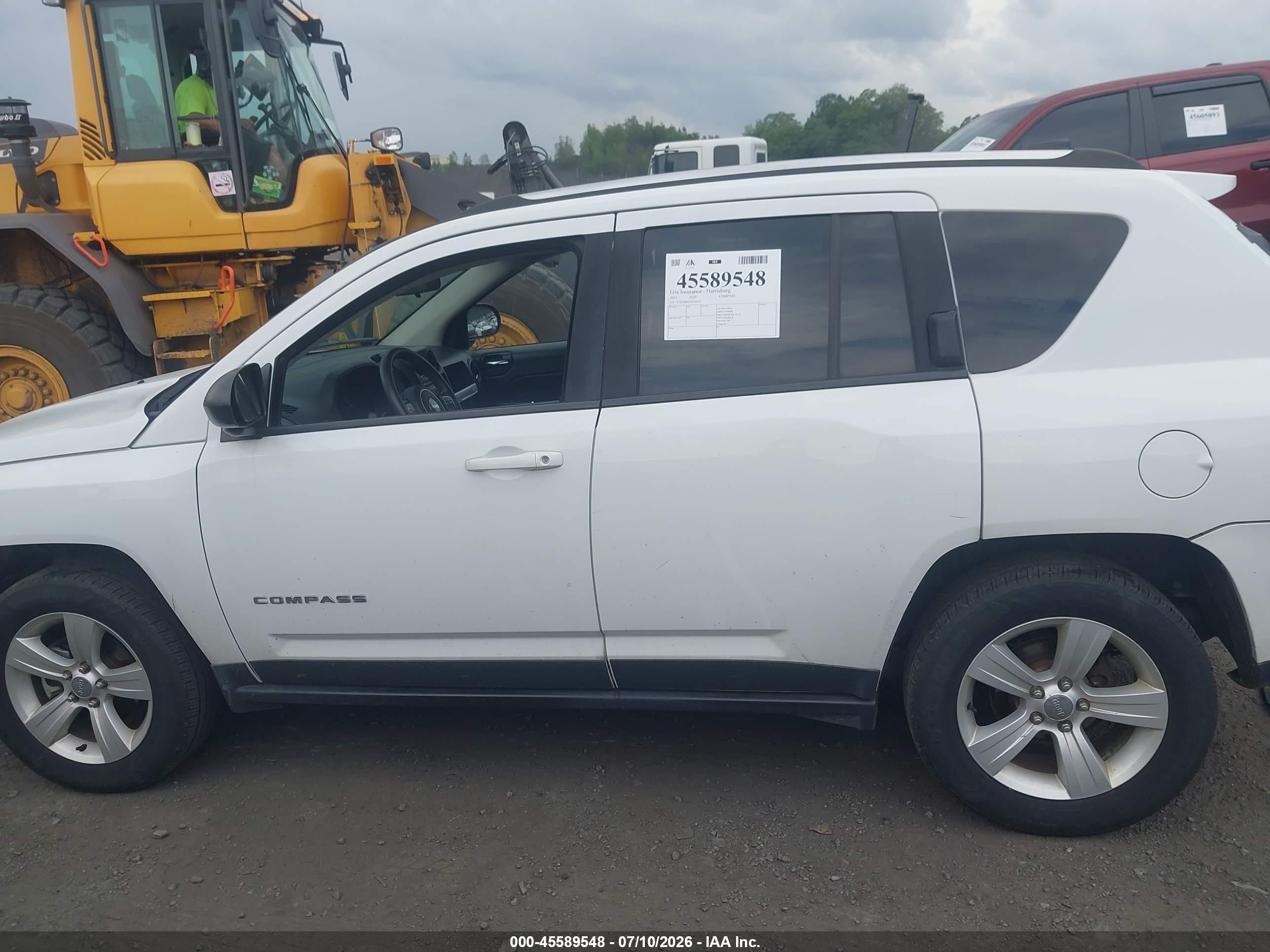 2014 Jeep Compass Sport White vin: 1C4NJDBBXED749123