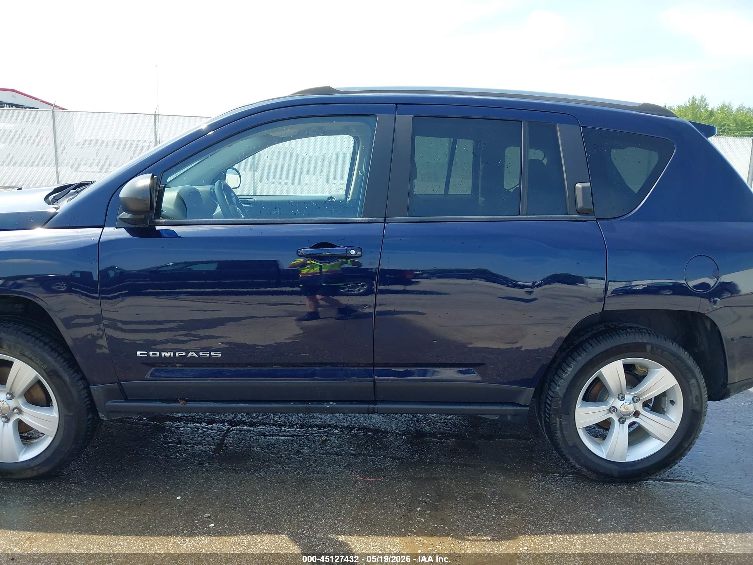 2014 Jeep Compass Sport Blue vin: 1C4NJDBBXED828212