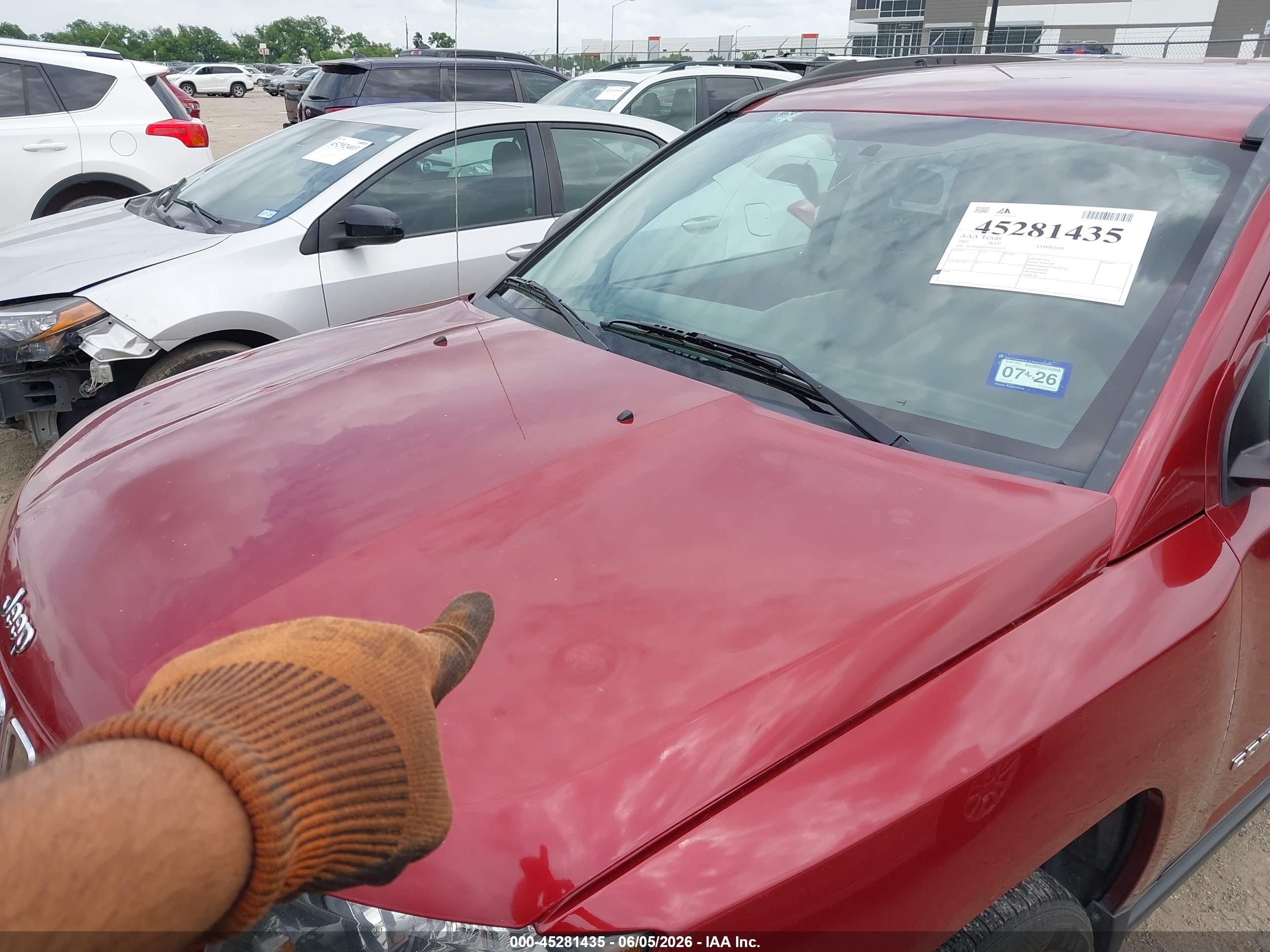 2015 Jeep Compass Sport Red vin: 1C4NJDBBXFD269052