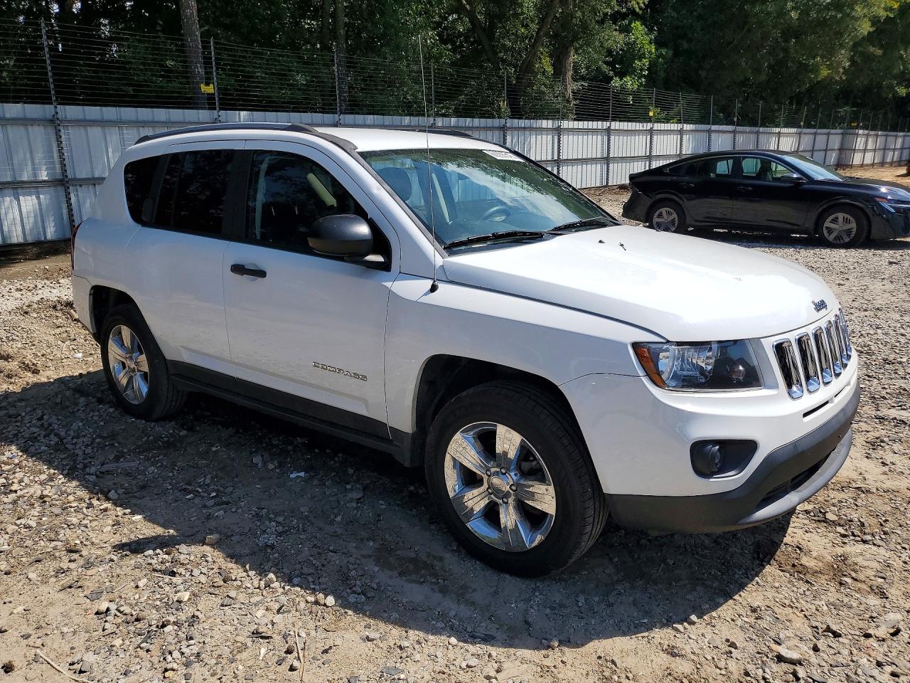 2016 Jeep Compass Sport White vin: 1C4NJDBBXGD729442