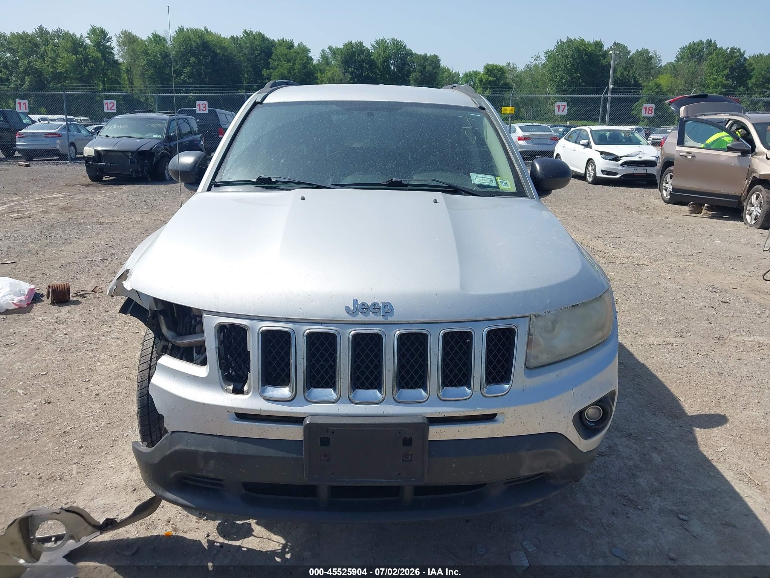 2012 Jeep Compass Limited Silver vin: 1C4NJDCB2CD571736