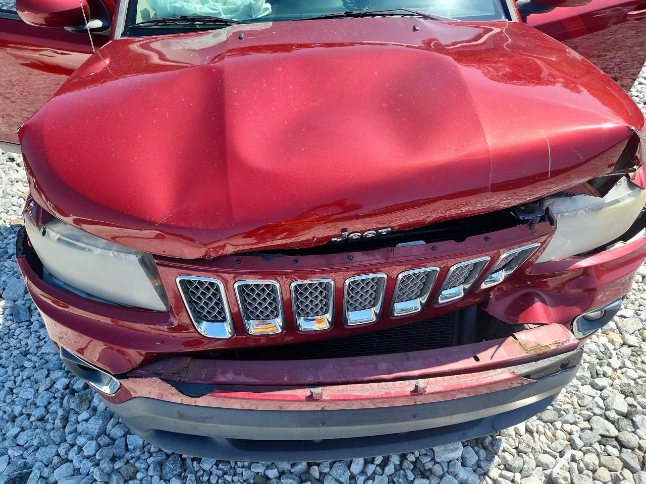 2015 Jeep Compass Limited Maroon vin: 1C4NJDCB2FD202265