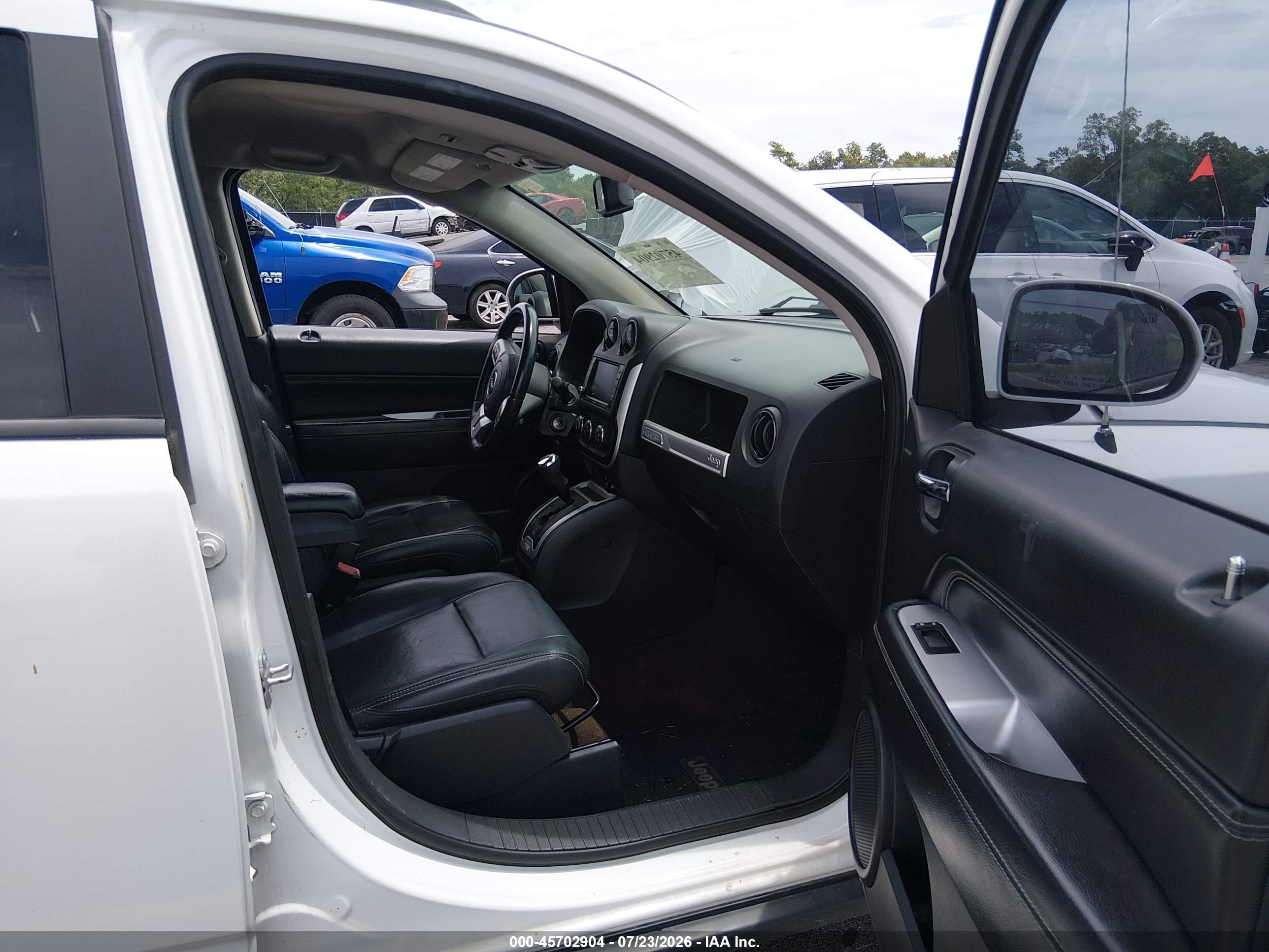 2014 Jeep Compass Limited Белый vin: 1C4NJDCB3ED684128