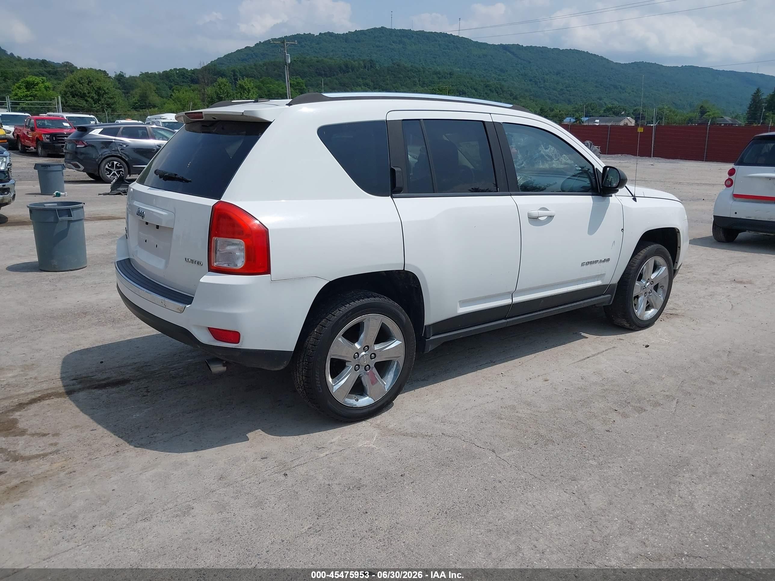 2012 Jeep Compass Limited White vin: 1C4NJDCBXCD662124