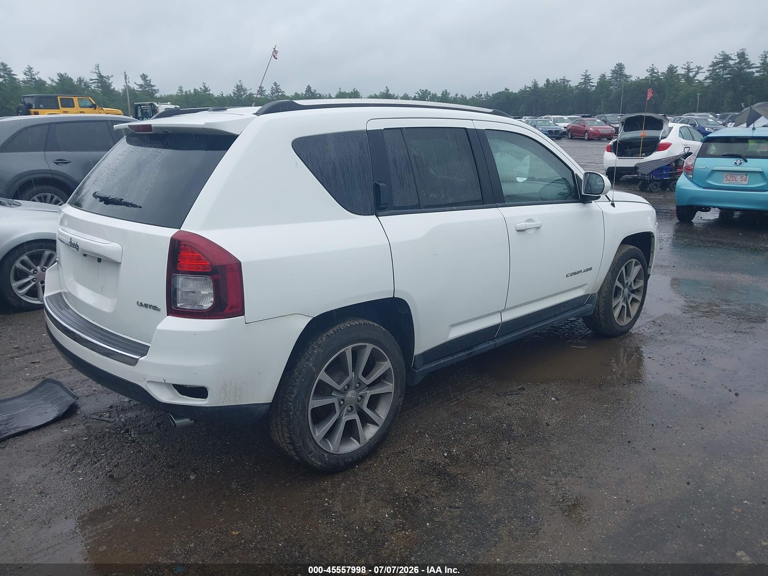 2014 Jeep Compass Limited White vin: 1C4NJDCBXED793072