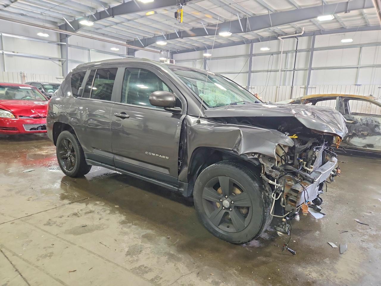 2014 Jeep Compass Latitude Серый vin: 1C4NJDEB0ED784507