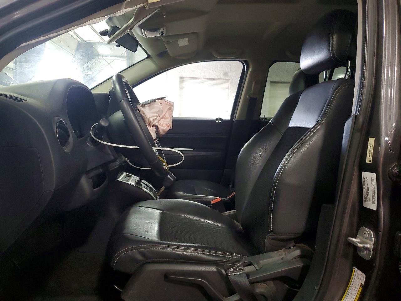 2014 Jeep Compass Latitude Серый vin: 1C4NJDEB0ED784507