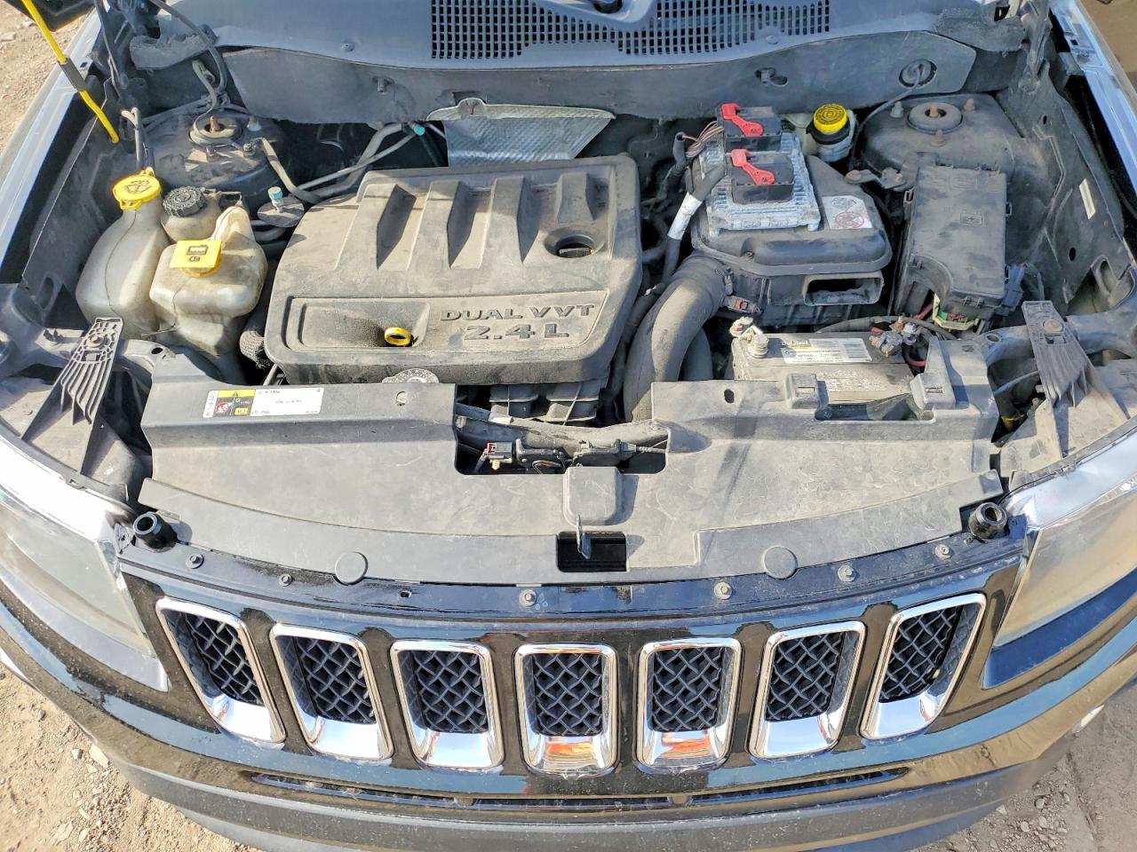 2014 Jeep Compass Latitude Black vin: 1C4NJDEB0ED817733