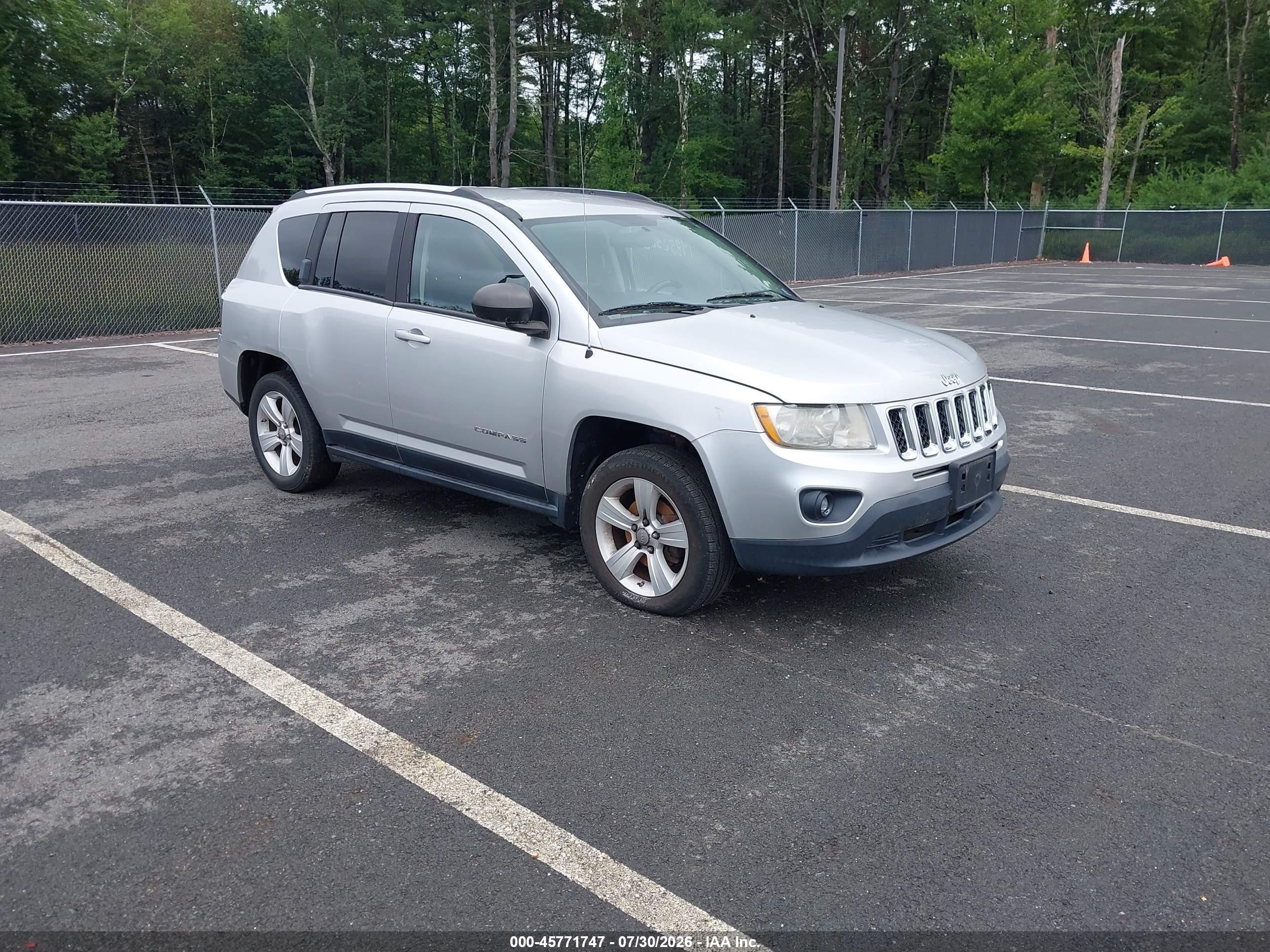 2012 Jeep Compass Latitude Silver vin: 1C4NJDEB1CD541480