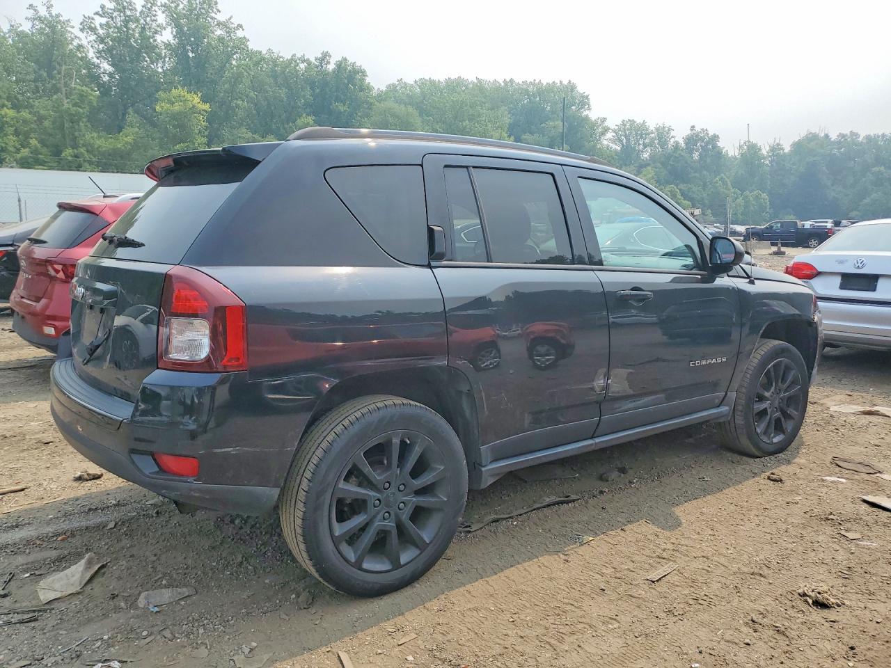 2012 Jeep Compass Latitude Черный vin: 1C4NJDEB1CD686860