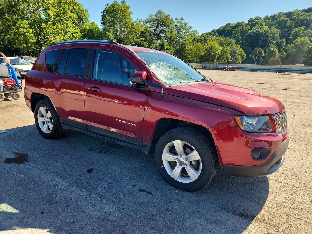 2014 Jeep Compass Latitude Red vin: 1C4NJDEB1ED621929
