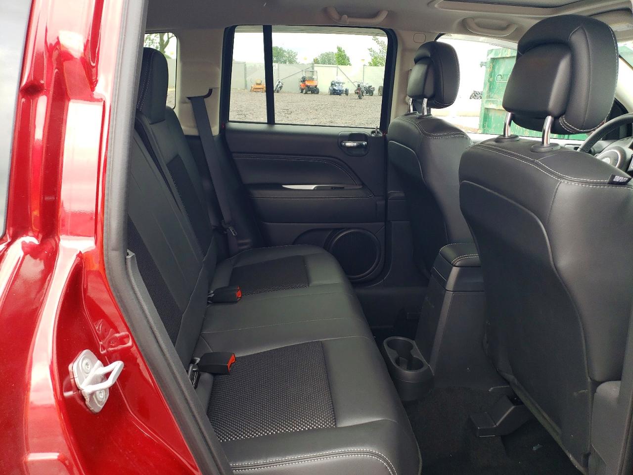2014 Jeep Compass Latitude Red vin: 1C4NJDEB1ED622871