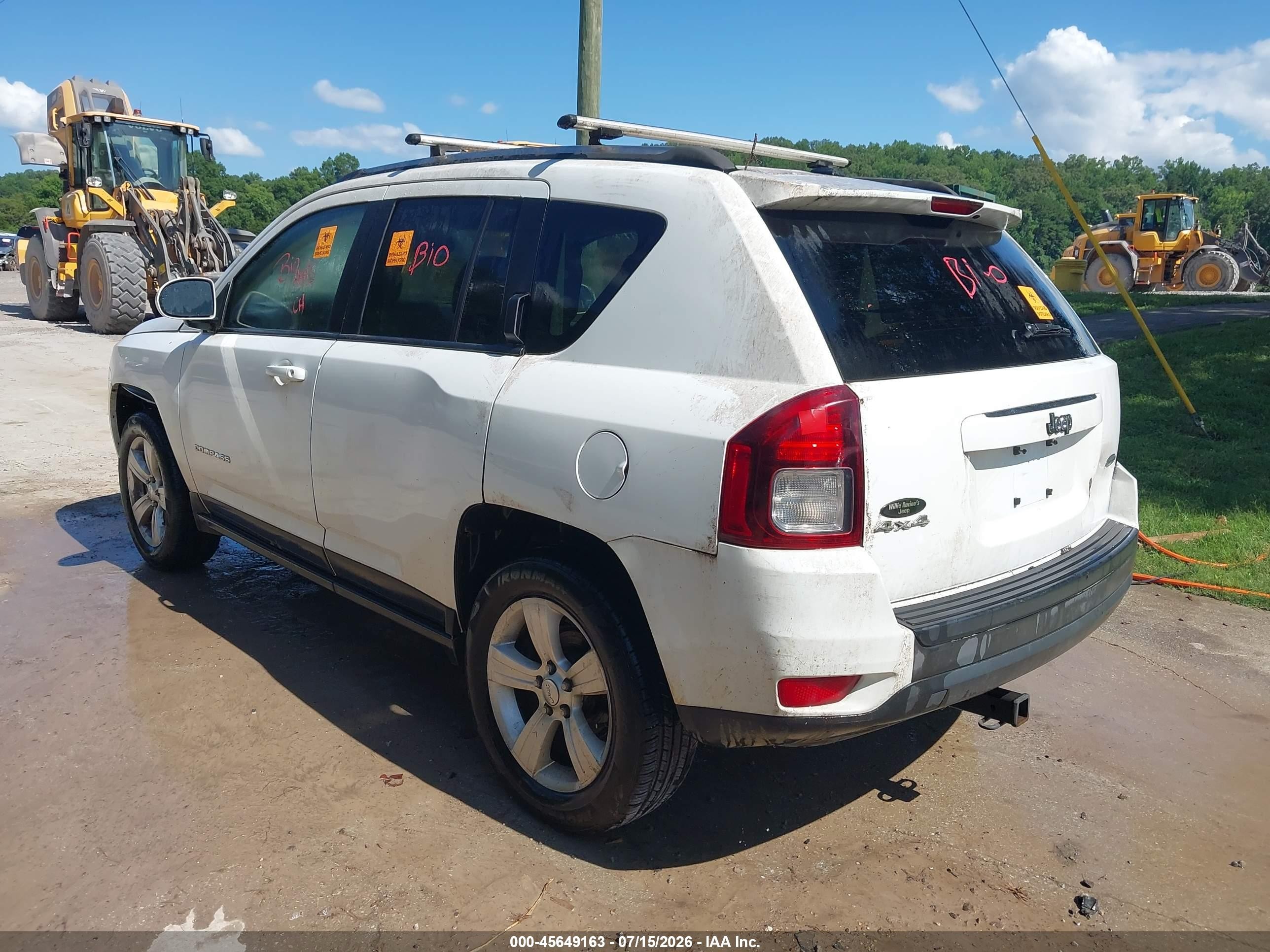 2014 Jeep Compass Latitude White vin: 1C4NJDEB1ED699174