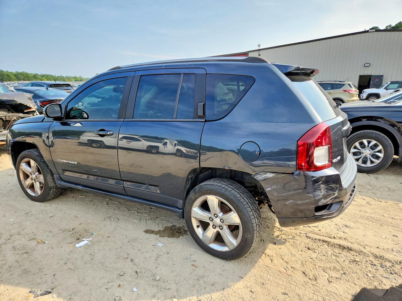 2015 Jeep Compass Latitude Charcoal vin: 1C4NJDEB1FD169465