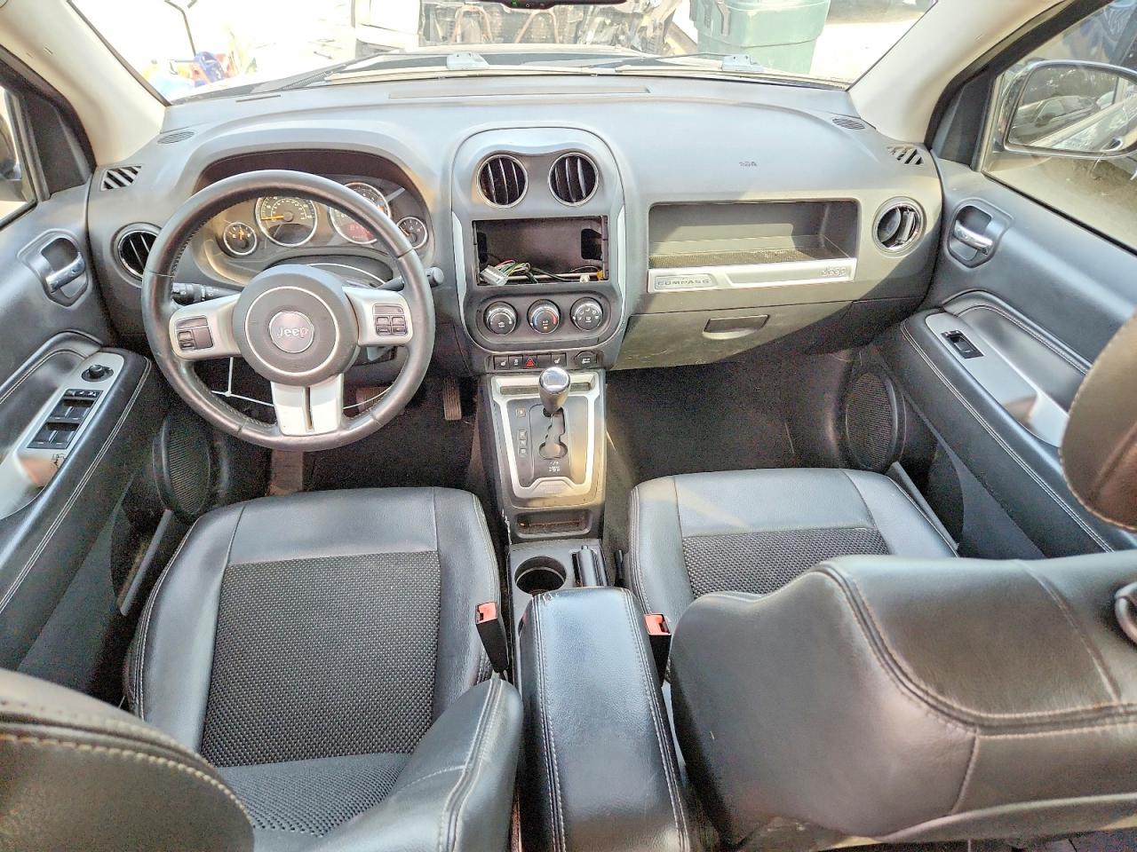 2015 Jeep Compass Latitude Charcoal vin: 1C4NJDEB1FD169465
