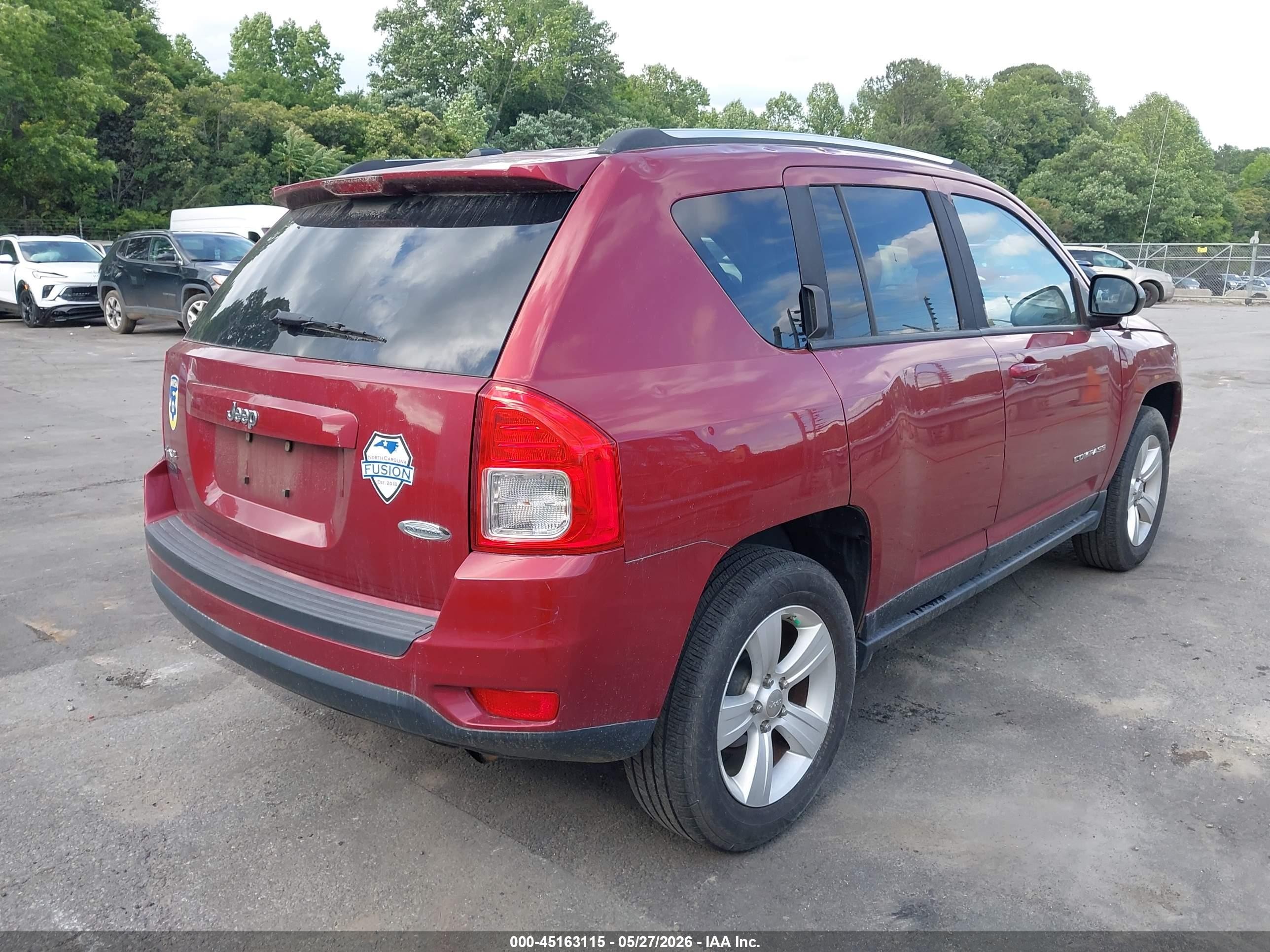 2012 Jeep Compass Latitude Red vin: 1C4NJDEB2CD525269