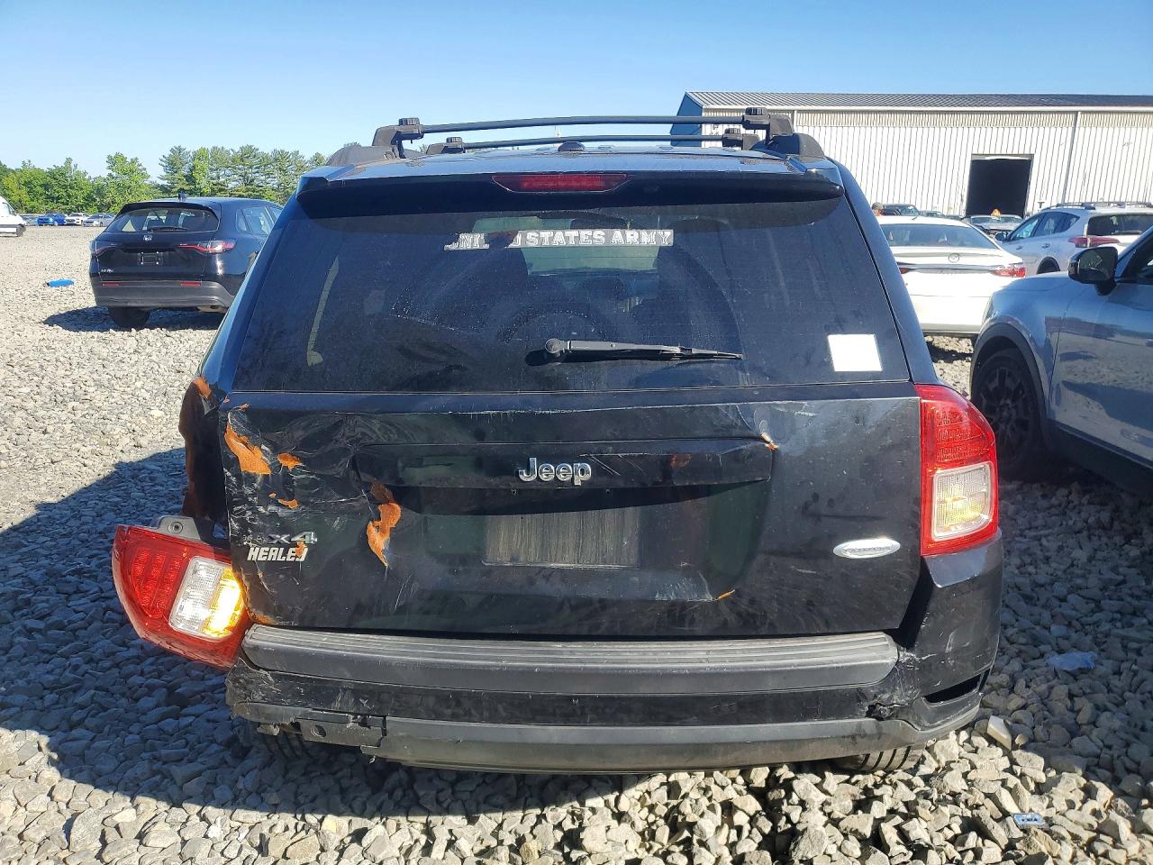 2012 Jeep Compass Latitude Black vin: 1C4NJDEB2CD588646
