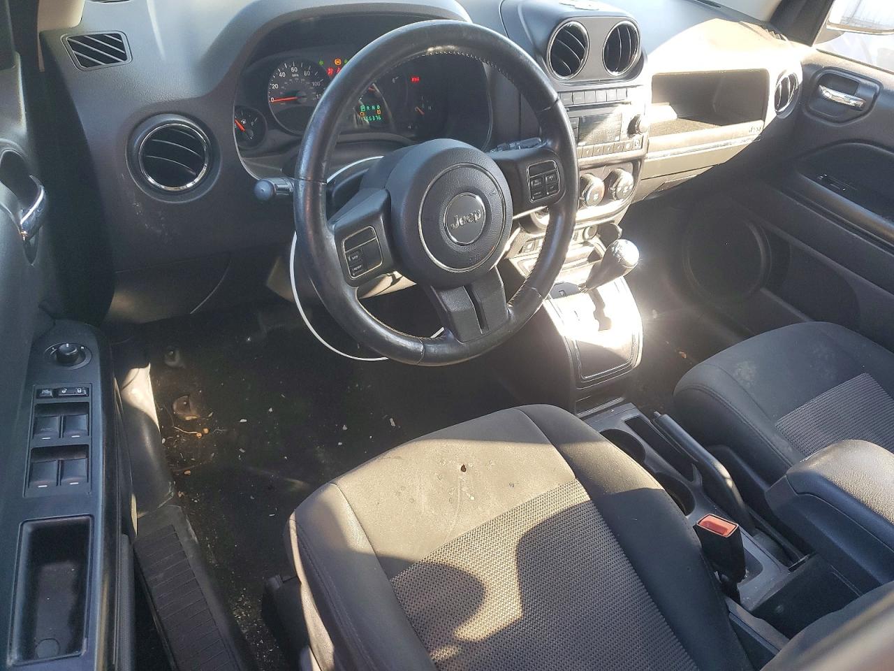 2012 Jeep Compass Latitude Black vin: 1C4NJDEB2CD588646