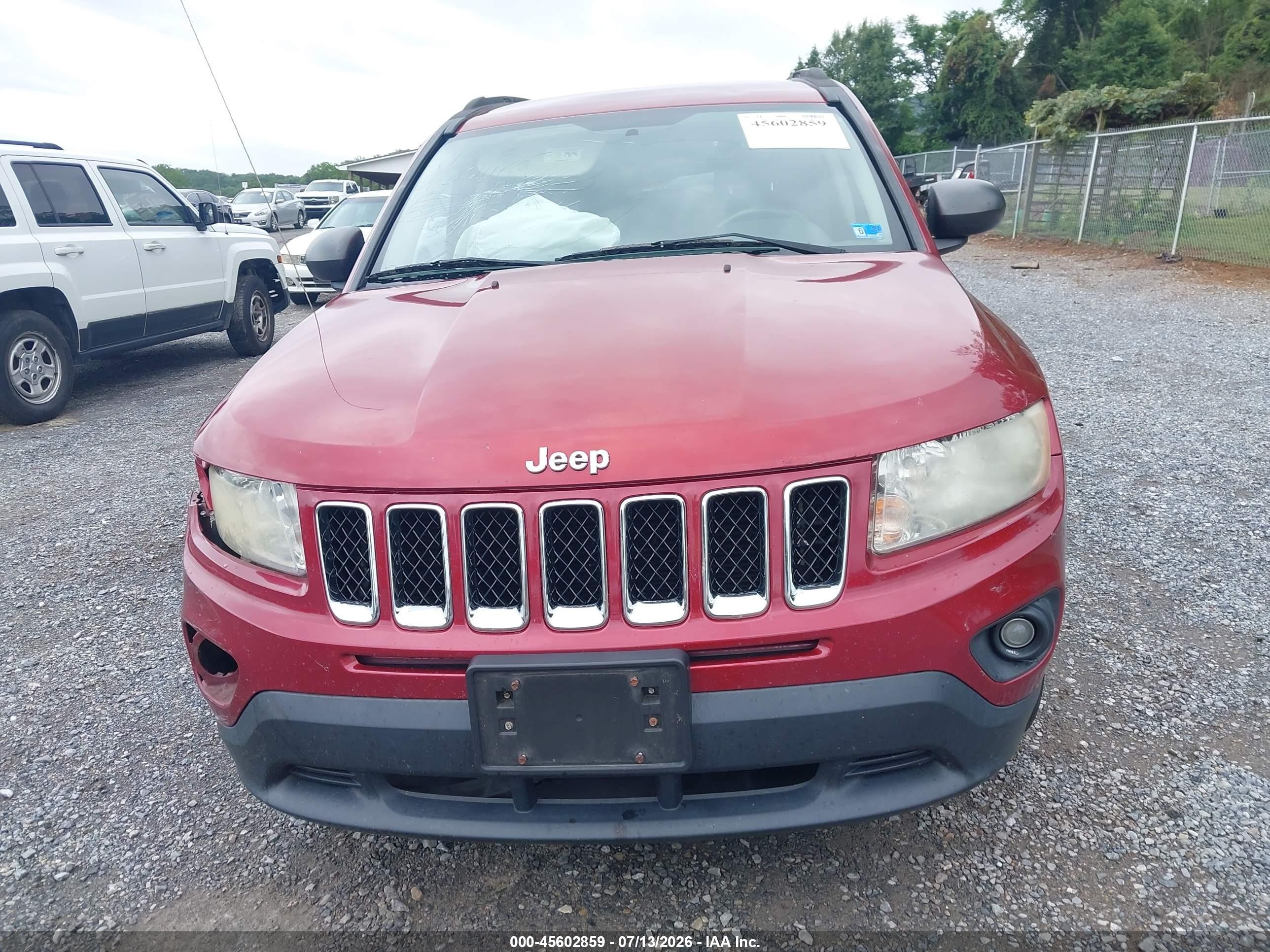2012 Jeep Compass Latitude Red vin: 1C4NJDEB2CD651132