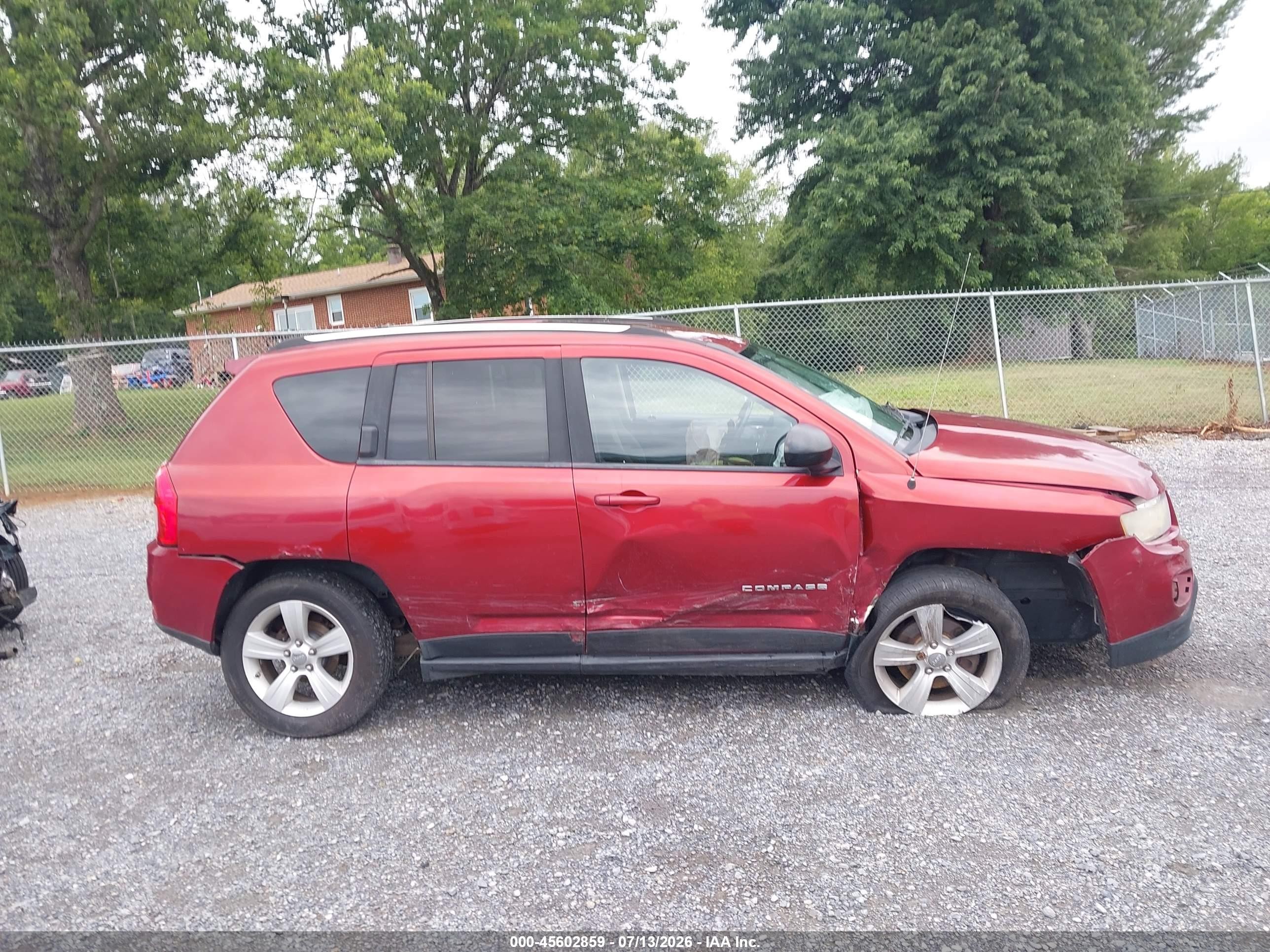 2012 Jeep Compass Latitude Red vin: 1C4NJDEB2CD651132