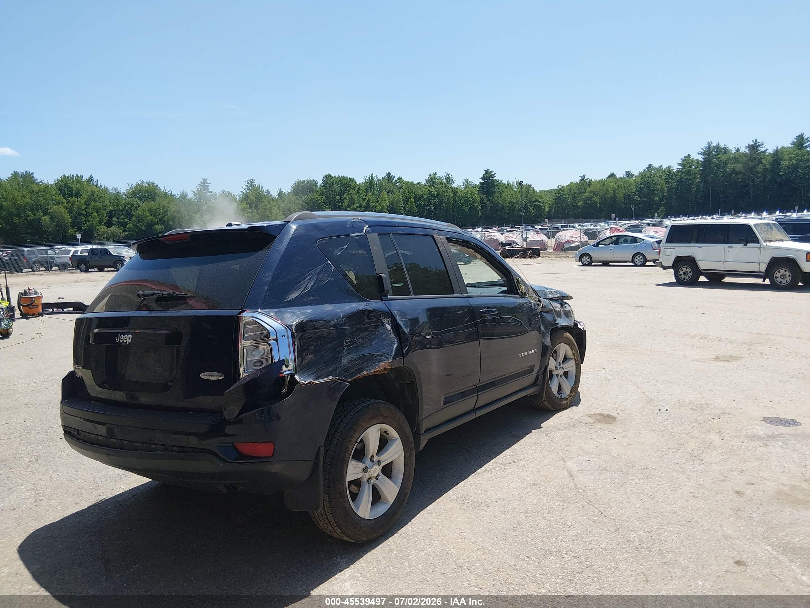 2013 Jeep Compass Latitude Dark Blue vin: 1C4NJDEB2DD222154