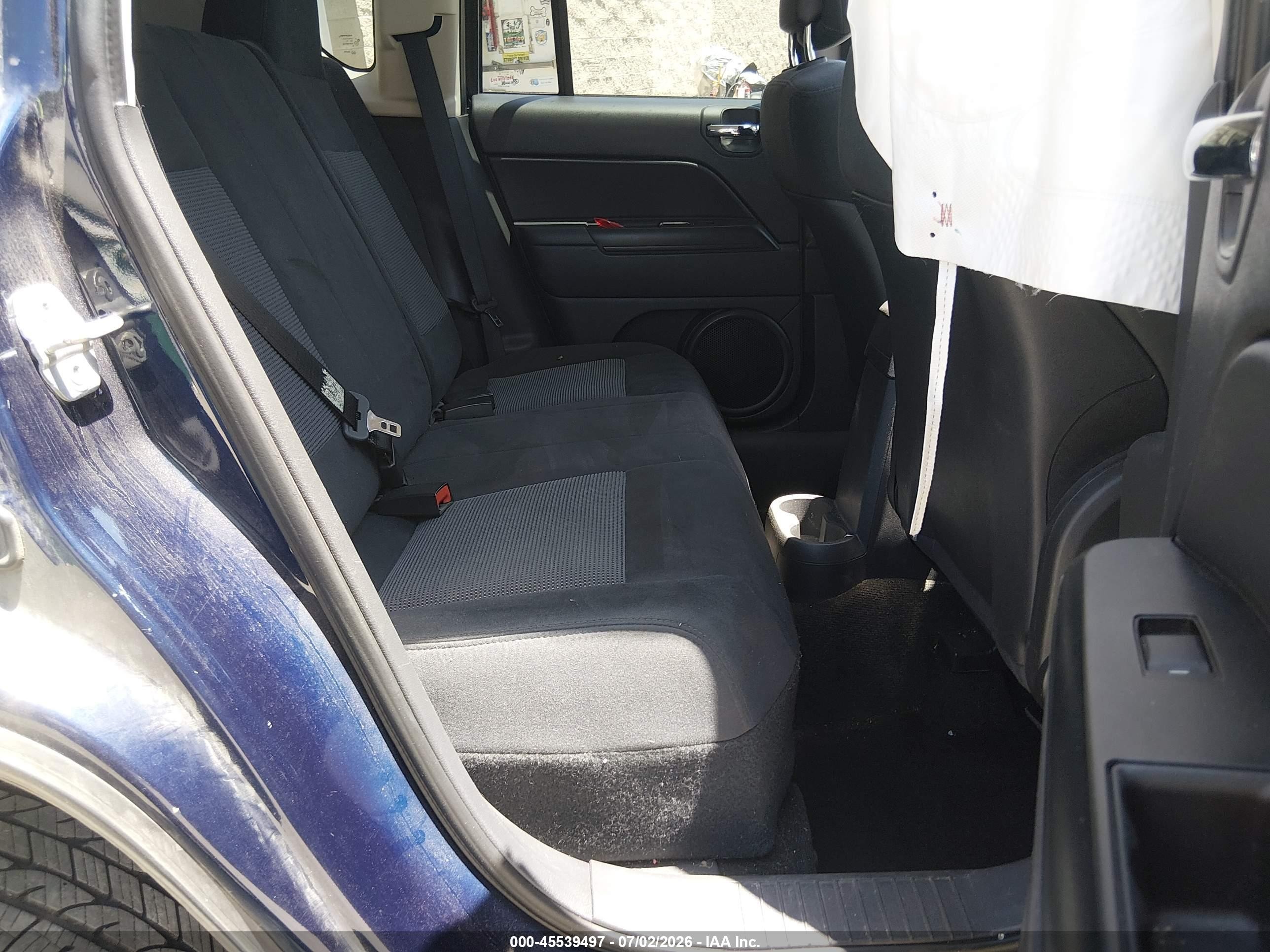 2013 Jeep Compass Latitude Dark Blue vin: 1C4NJDEB2DD222154