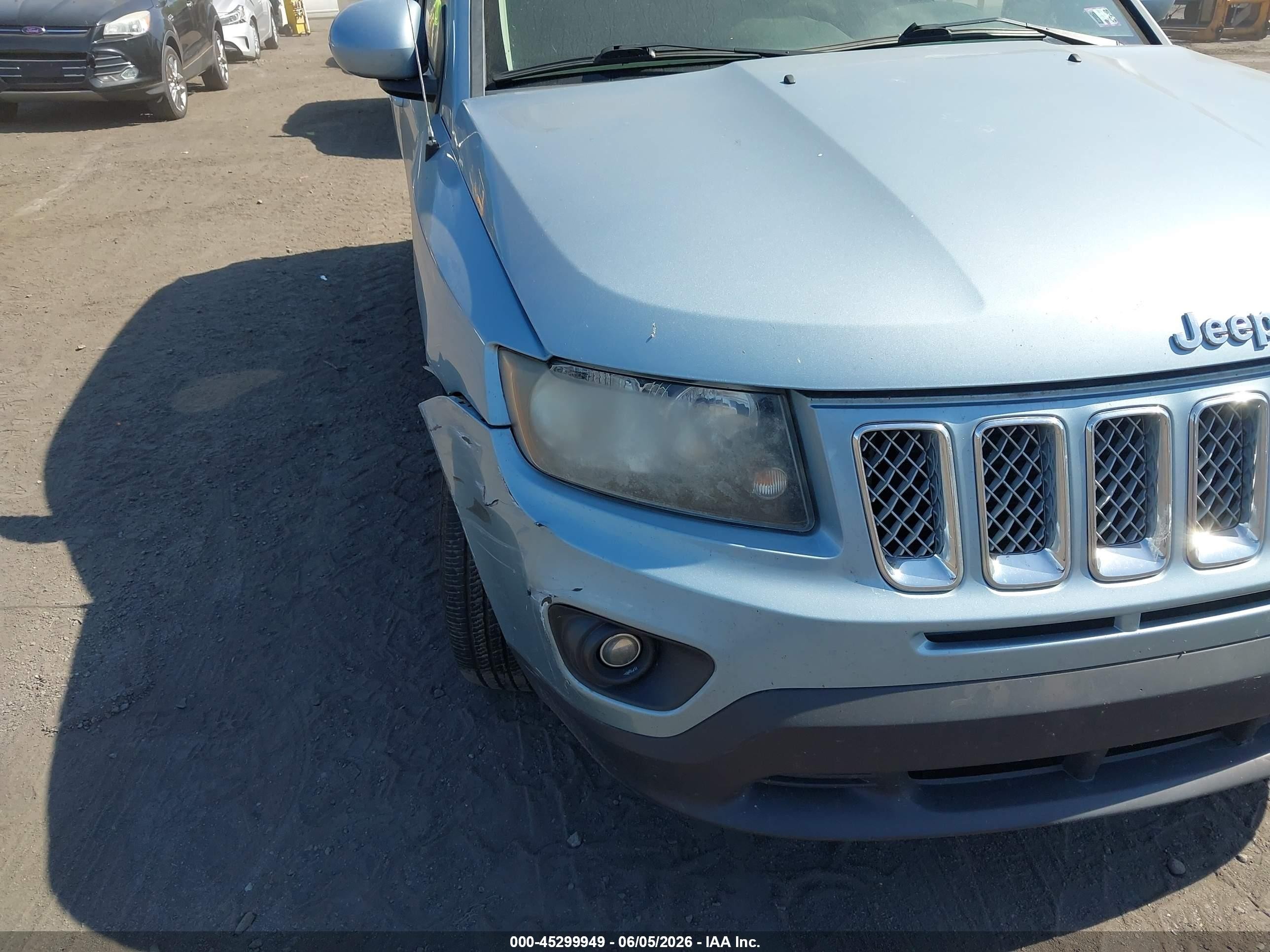 2014 Jeep Compass Latitude Light Blue vin: 1C4NJDEB2ED520981