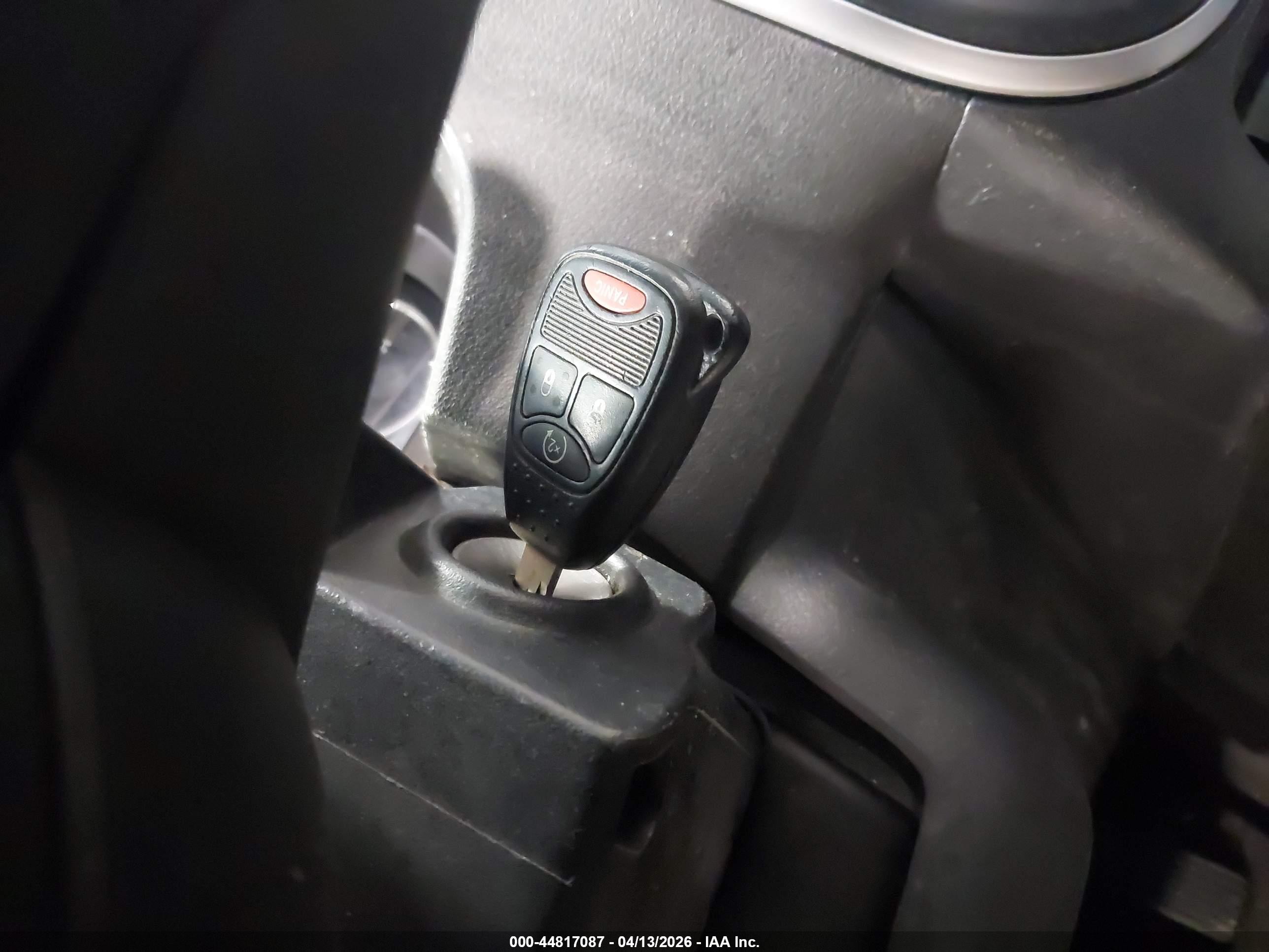 2014 Jeep Compass Latitude Gray vin: 1C4NJDEB2ED605559
