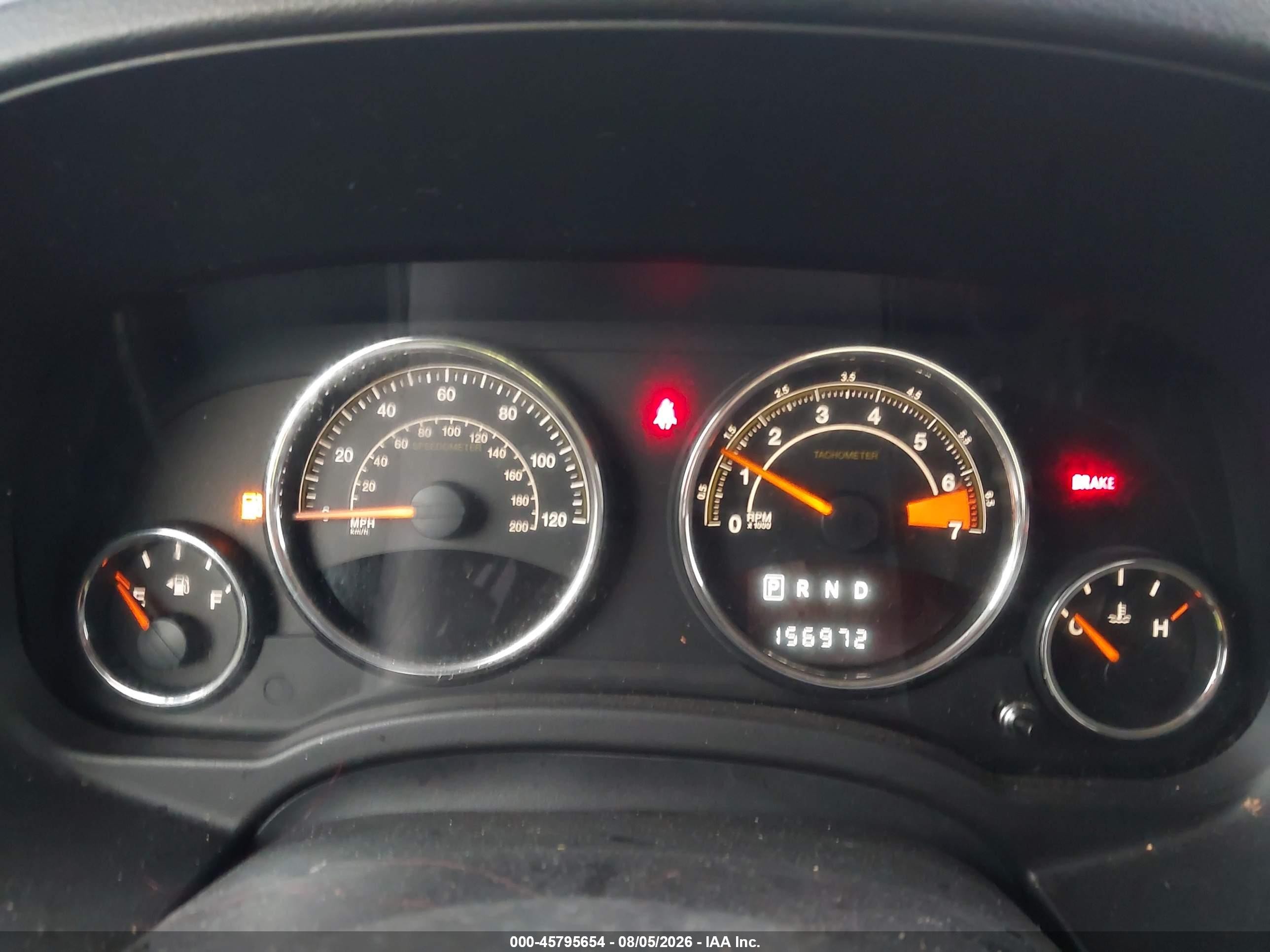 2014 Jeep Compass Latitude White vin: 1C4NJDEB2ED622684