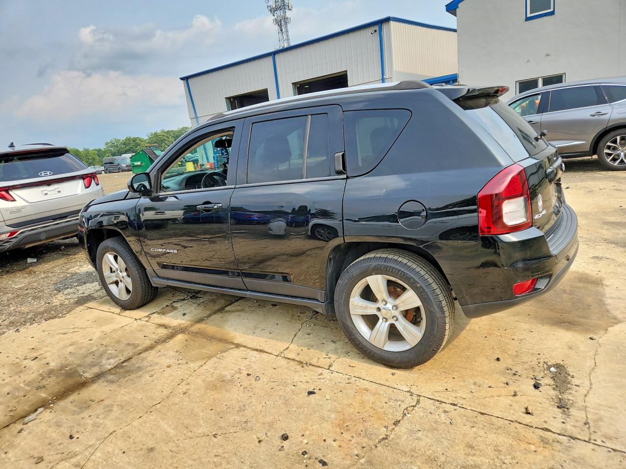 2014 Jeep Compass Latitude Black vin: 1C4NJDEB2ED626296