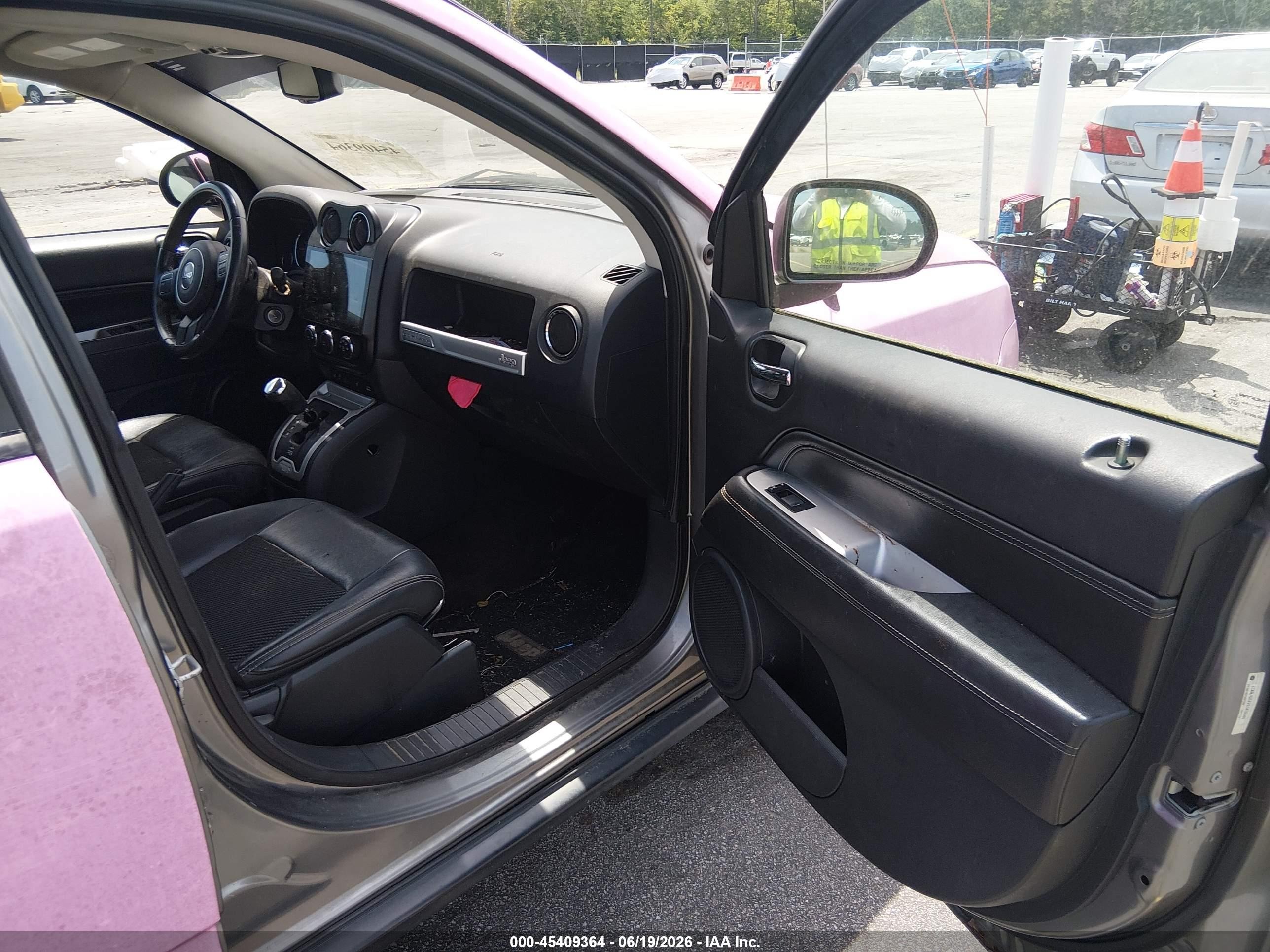 2014 Jeep Compass Latitude Pink vin: 1C4NJDEB2ED632969