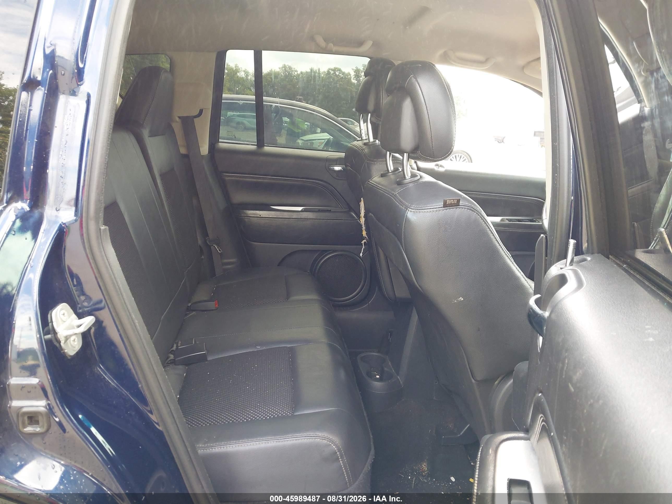 2014 Jeep Compass Latitude Blue vin: 1C4NJDEB2ED817152