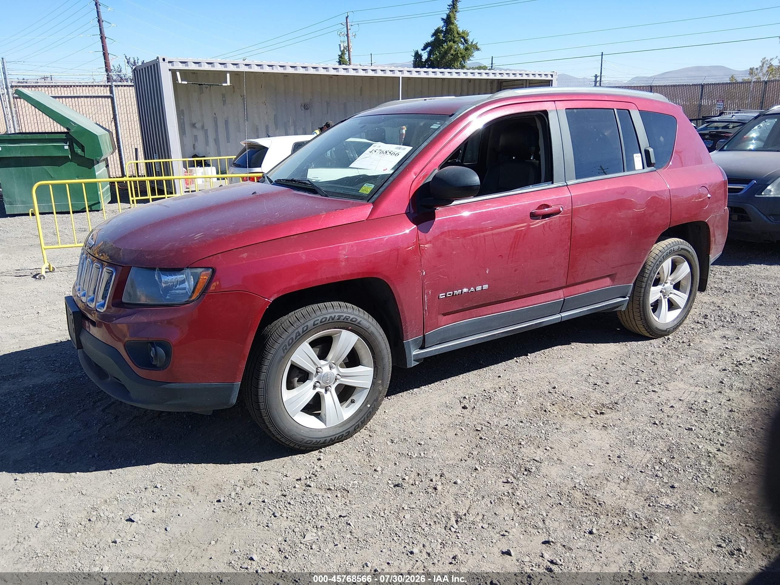 2014 Jeep Compass Latitude Red vin: 1C4NJDEB2ED885192
