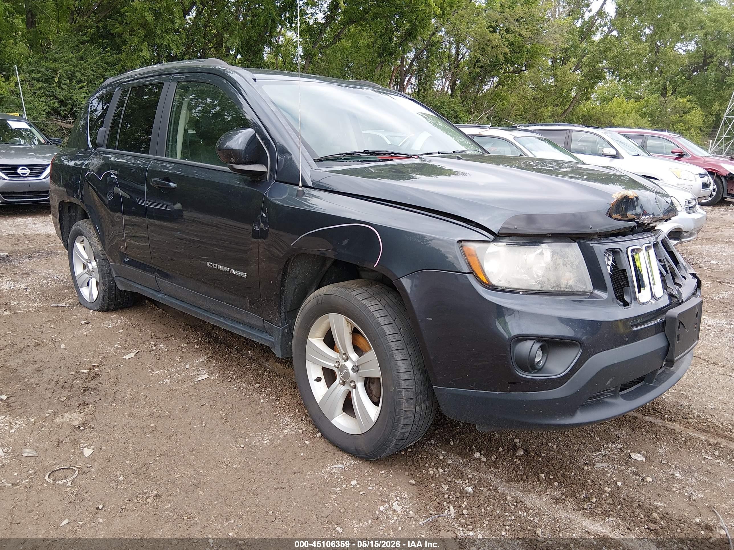 2014 Jeep Compass Latitude Gray vin: 1C4NJDEB2ED886391