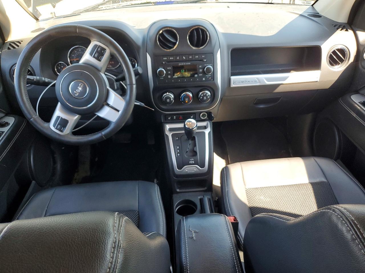 2015 Jeep Compass Latitude Black vin: 1C4NJDEB2FD208256