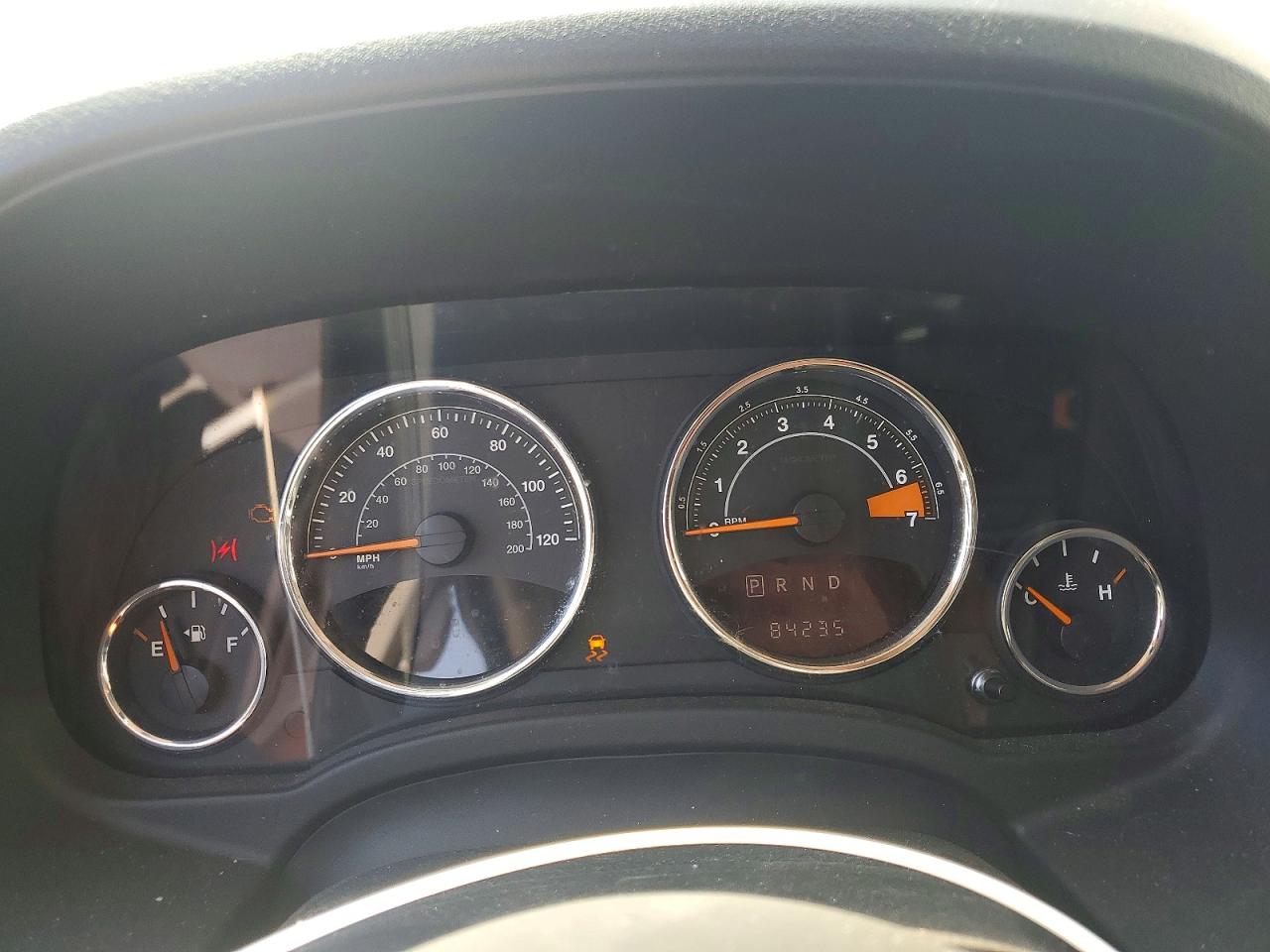 2015 Jeep Compass Latitude Gray vin: 1C4NJDEB2FD427332