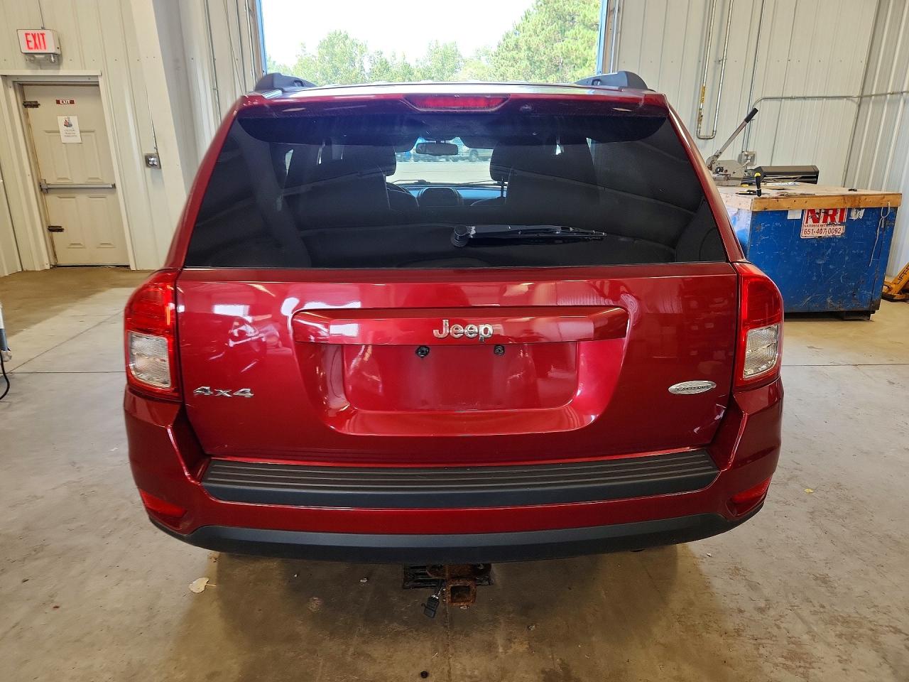2012 Jeep Compass Latitude Maroon vin: 1C4NJDEB3CD572911