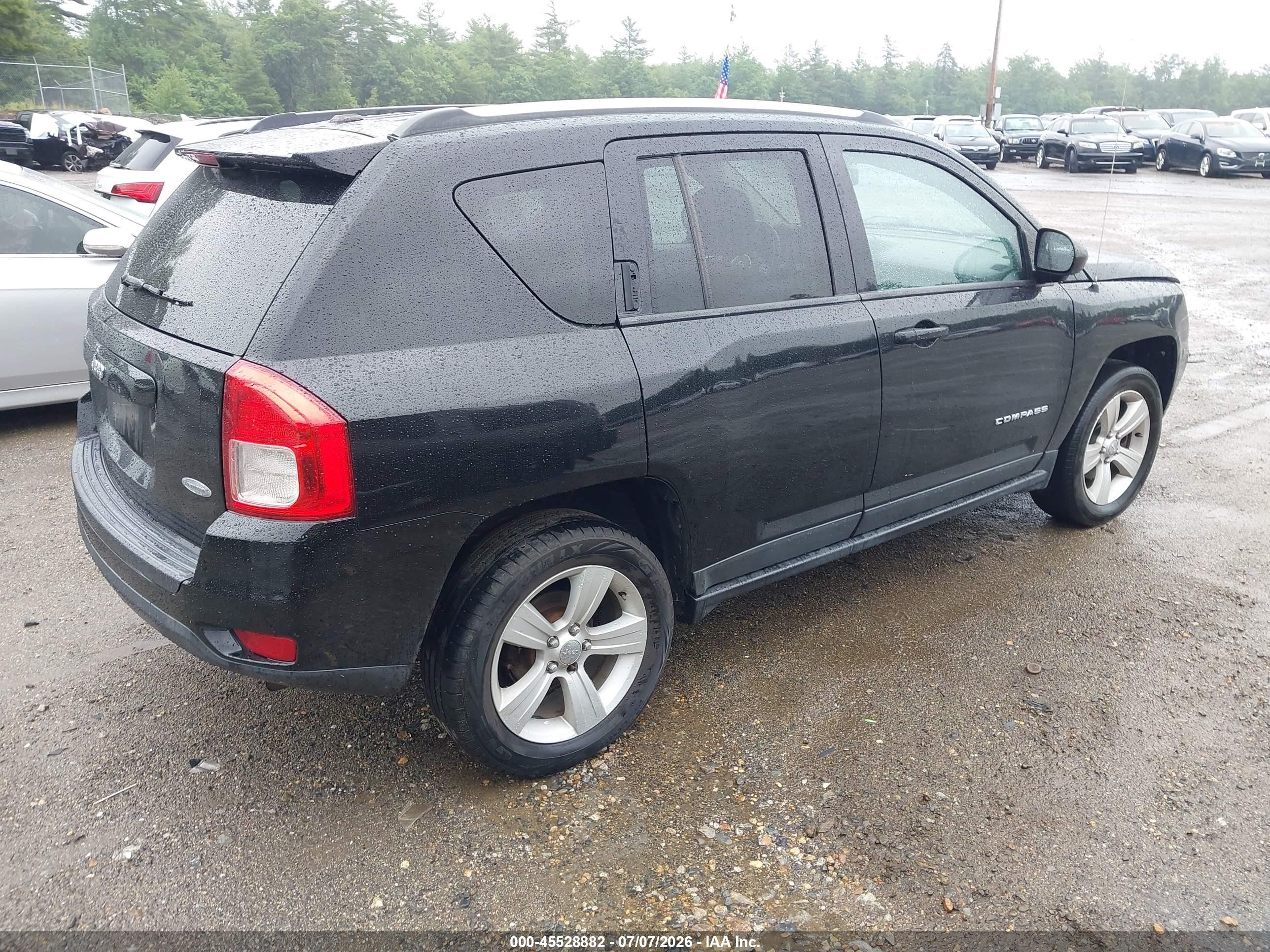 2013 Jeep Compass Latitude Black vin: 1C4NJDEB3DD129160