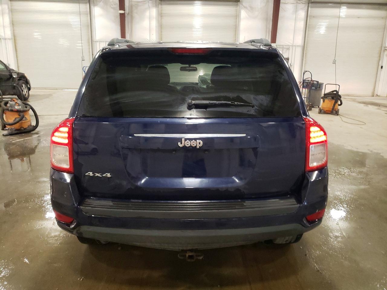 2013 Jeep Compass Latitude Синий vin: 1C4NJDEB3DD168427