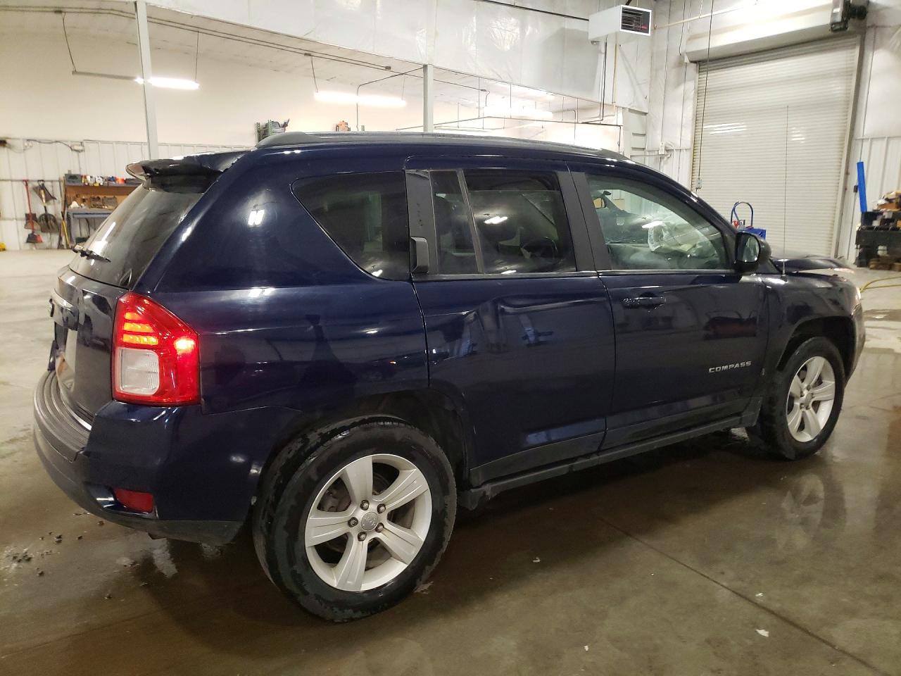 2013 Jeep Compass Latitude Синий vin: 1C4NJDEB3DD168427