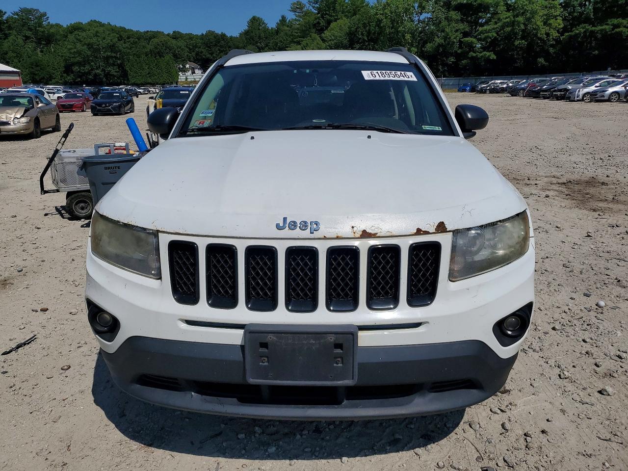 2013 Jeep Compass Latitude White vin: 1C4NJDEB3DD236158