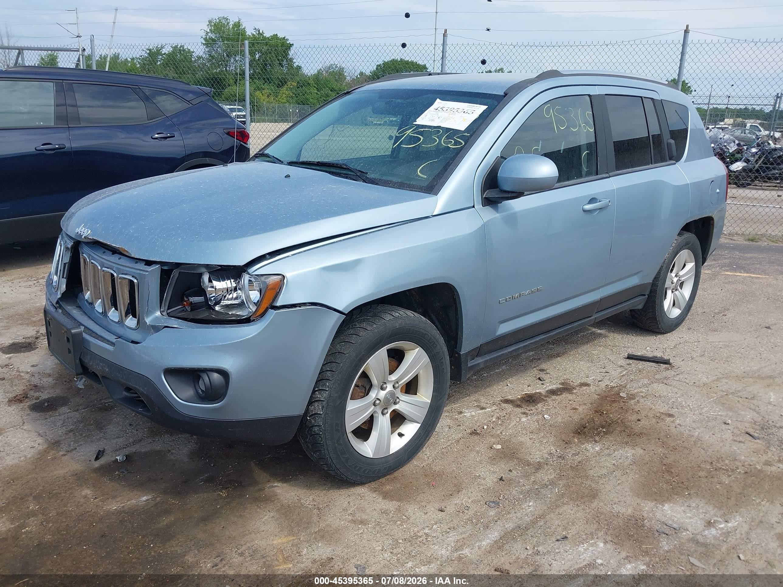 2014 Jeep Compass Latitude Light Blue vin: 1C4NJDEB3ED555061