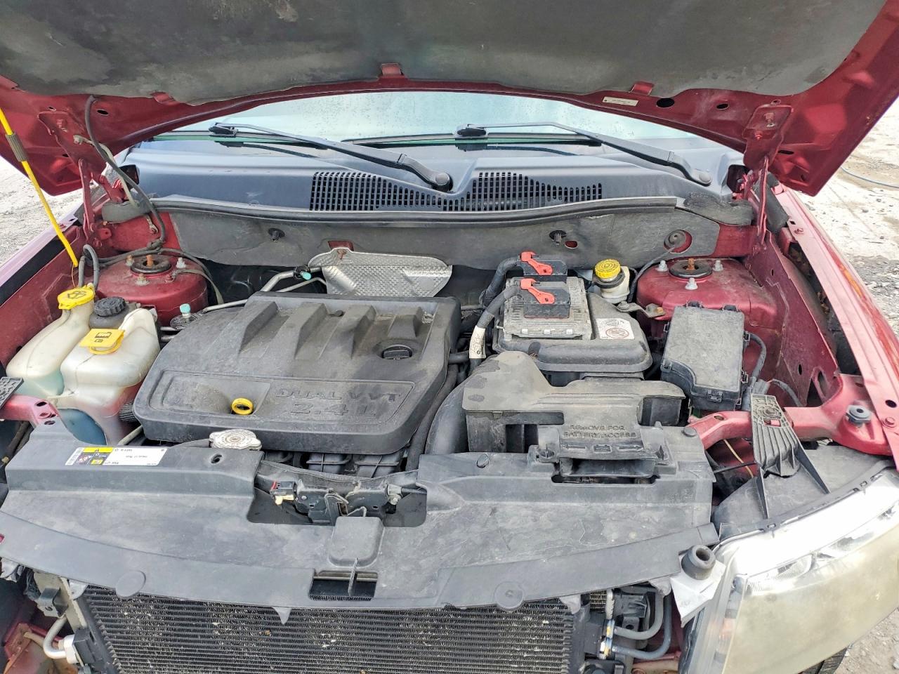 2014 Jeep Compass Latitude Красный vin: 1C4NJDEB3ED673739