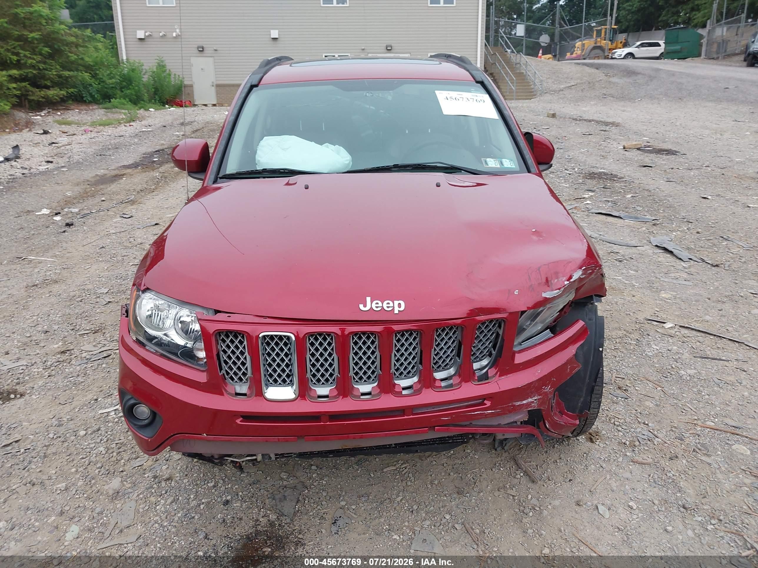 2014 Jeep Compass Latitude Красный vin: 1C4NJDEB3ED718677