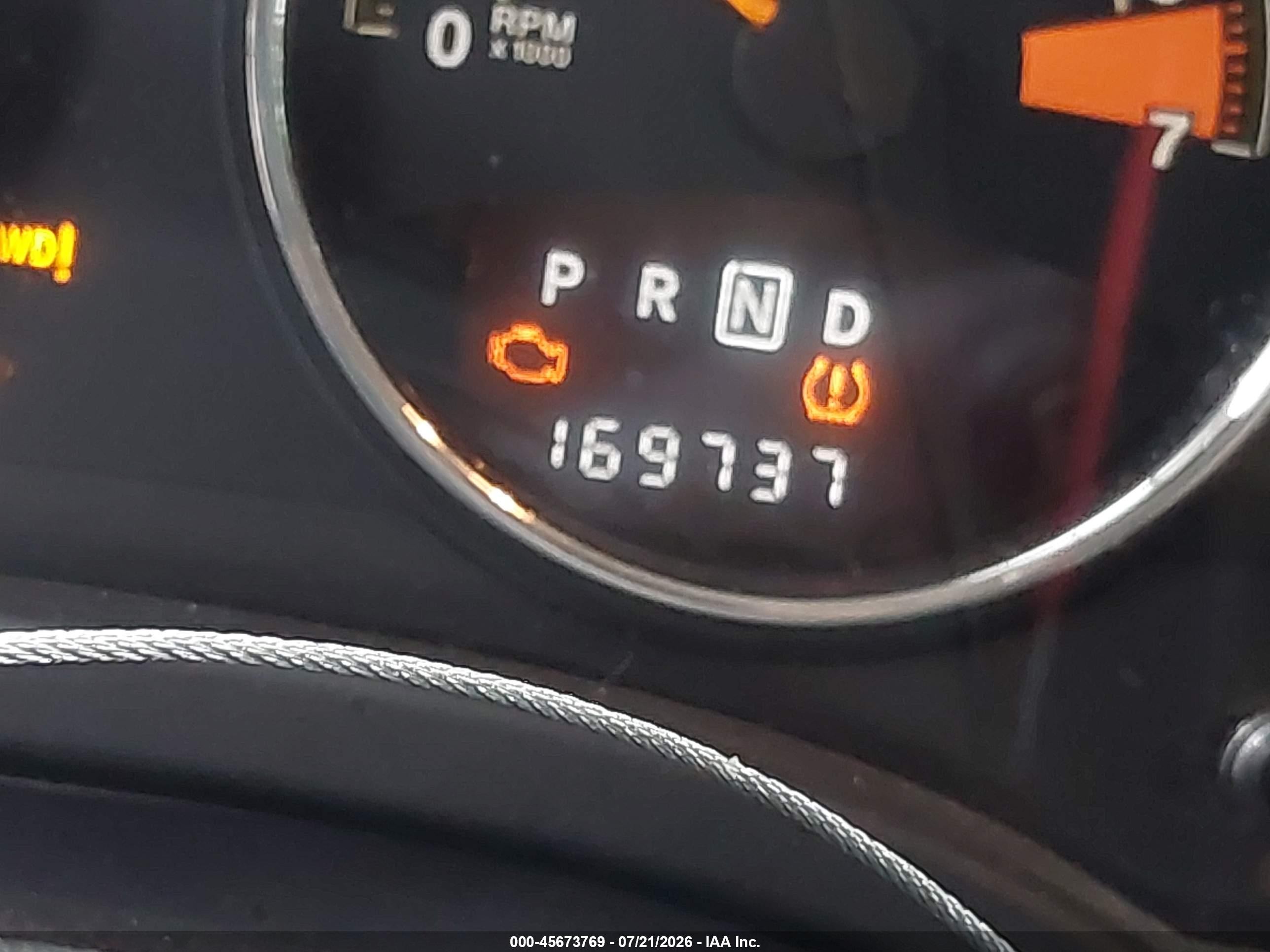 2014 Jeep Compass Latitude Красный vin: 1C4NJDEB3ED718677