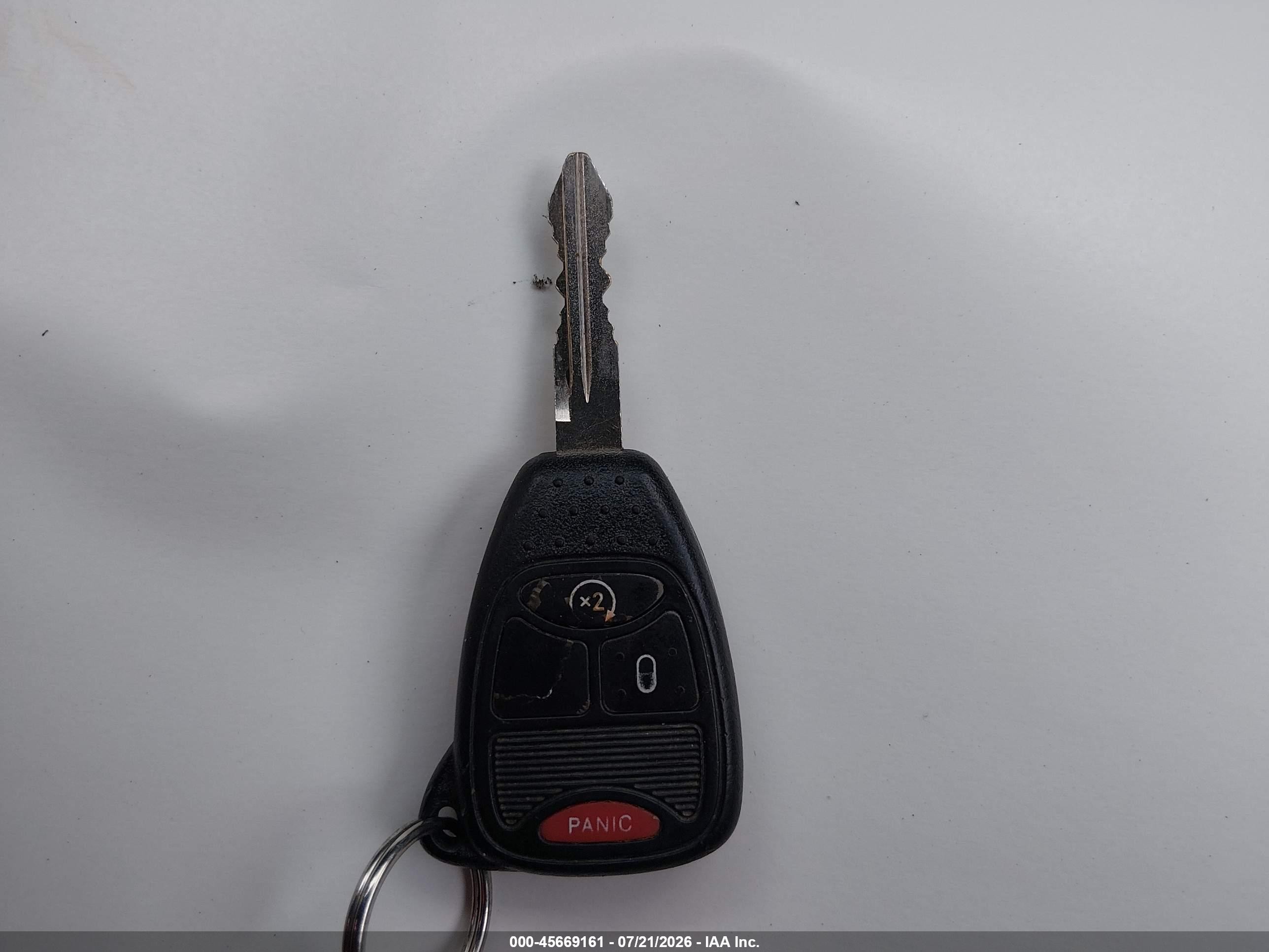 2015 Jeep Compass Latitude Silver vin: 1C4NJDEB3FD177356
